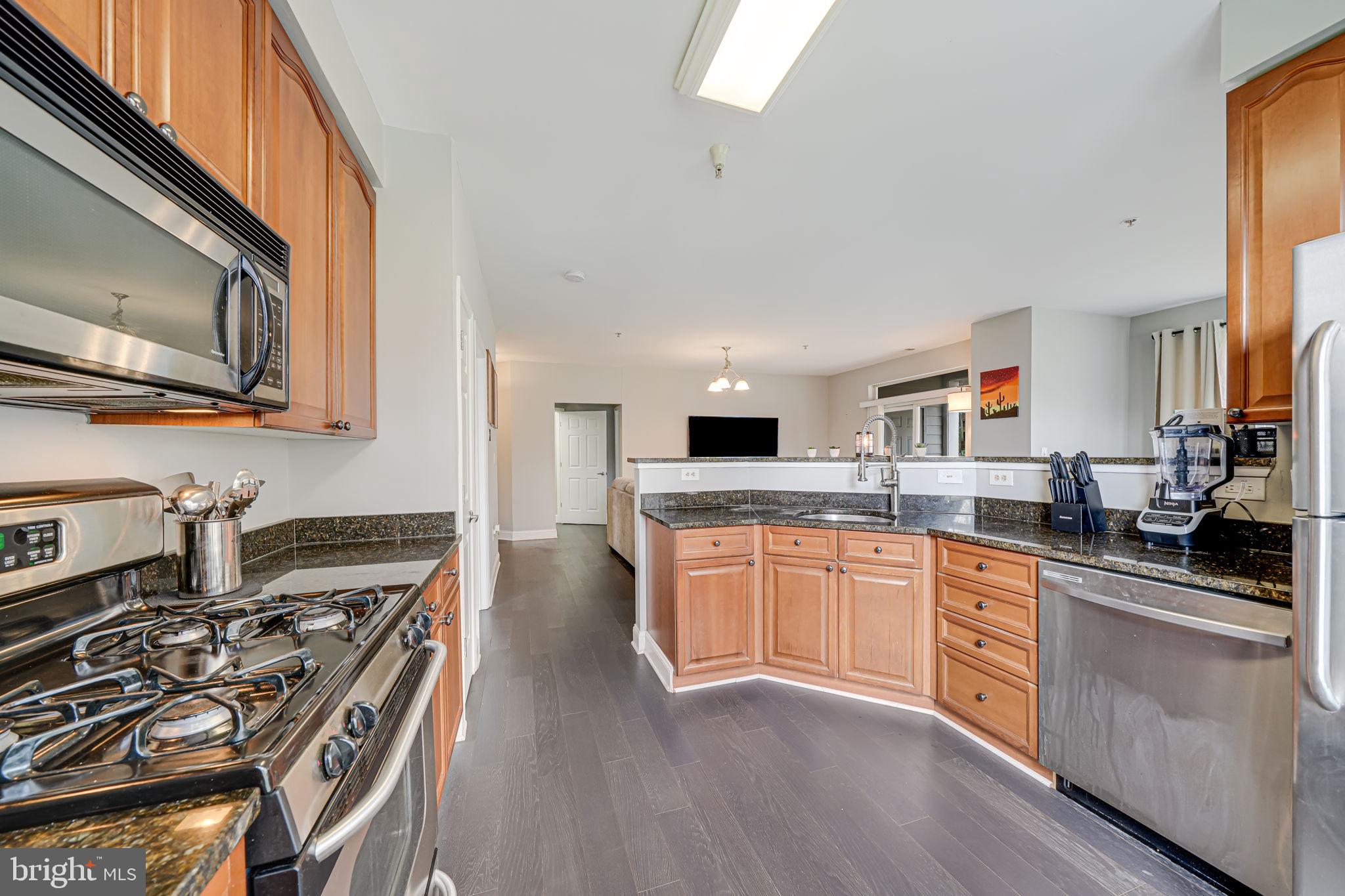 801 S GREENBRIER STREET 113