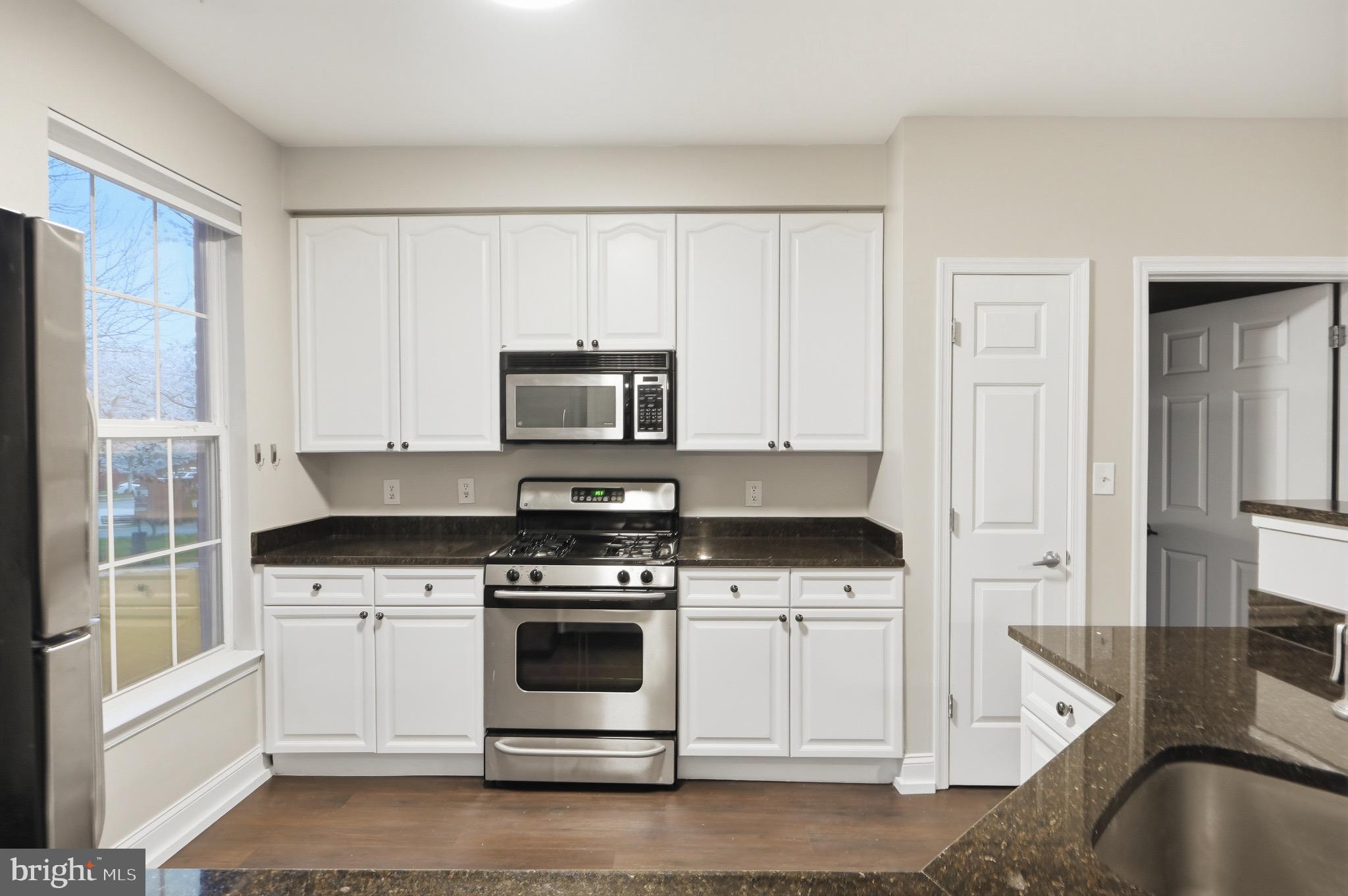 801 S GREENBRIER STREET 113