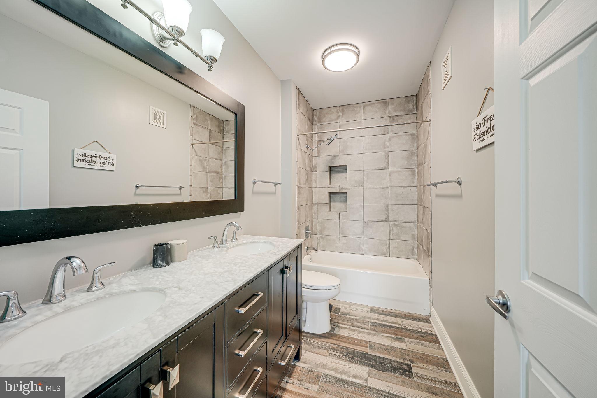 801 S GREENBRIER STREET 113