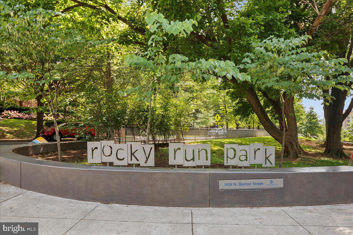 1276 N WAYNE STREET 711