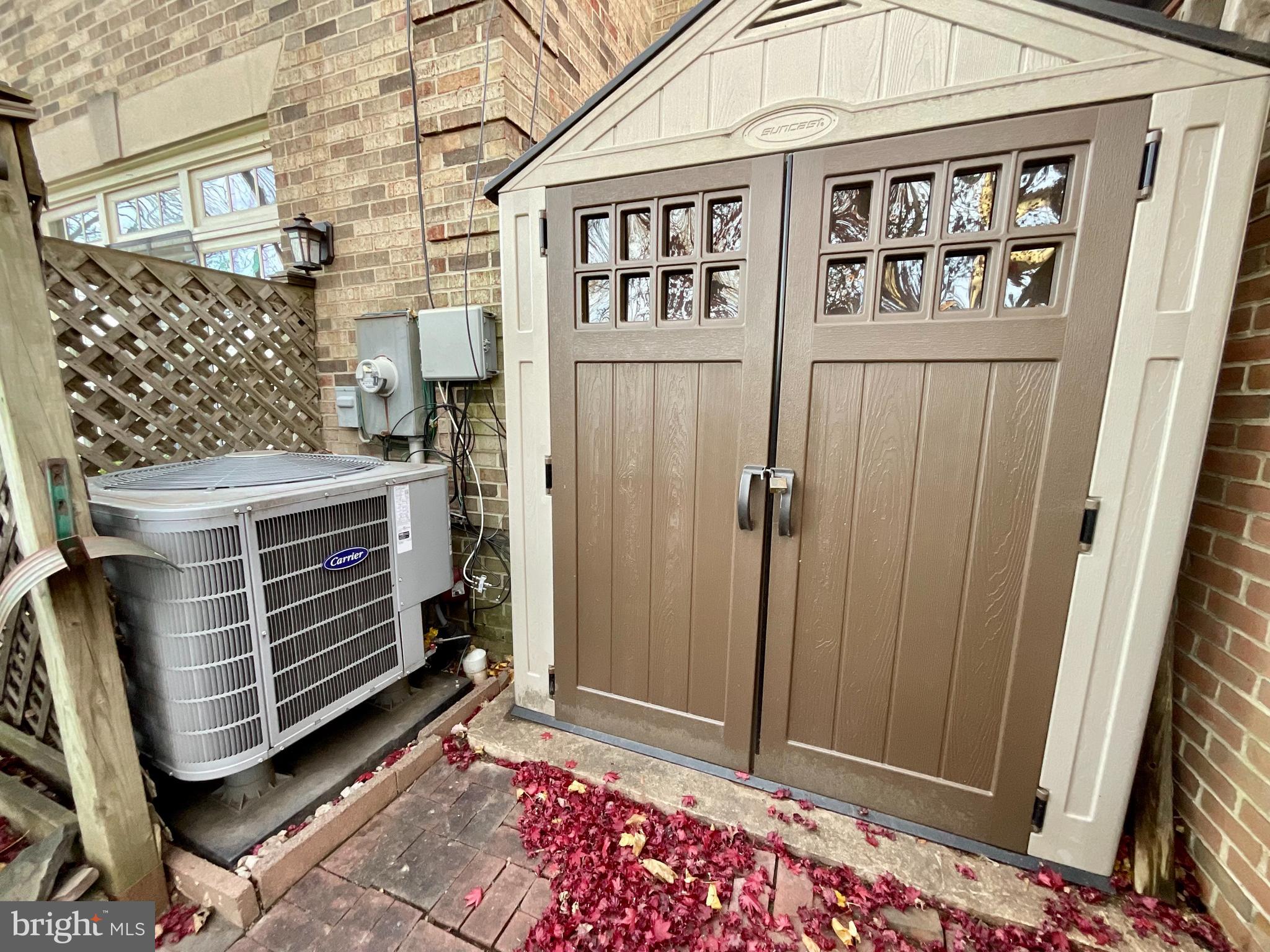 6703 WASHINGTON BOULEVARD F