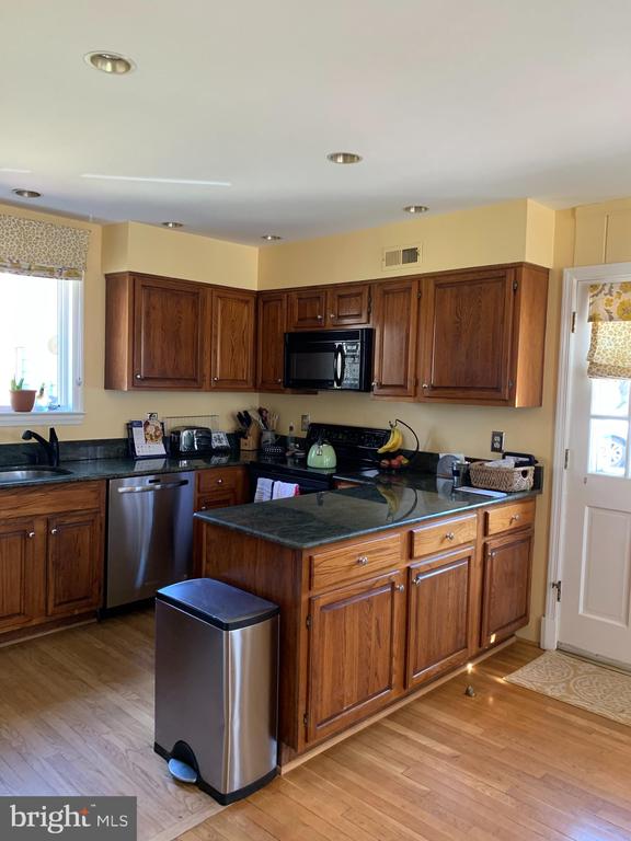 1317 19TH ROAD S
