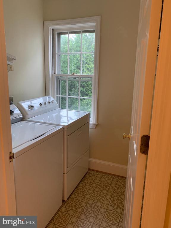 1317 19TH ROAD S