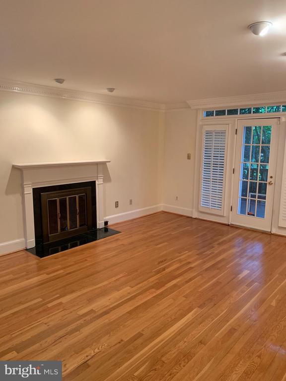 1317 19TH ROAD S