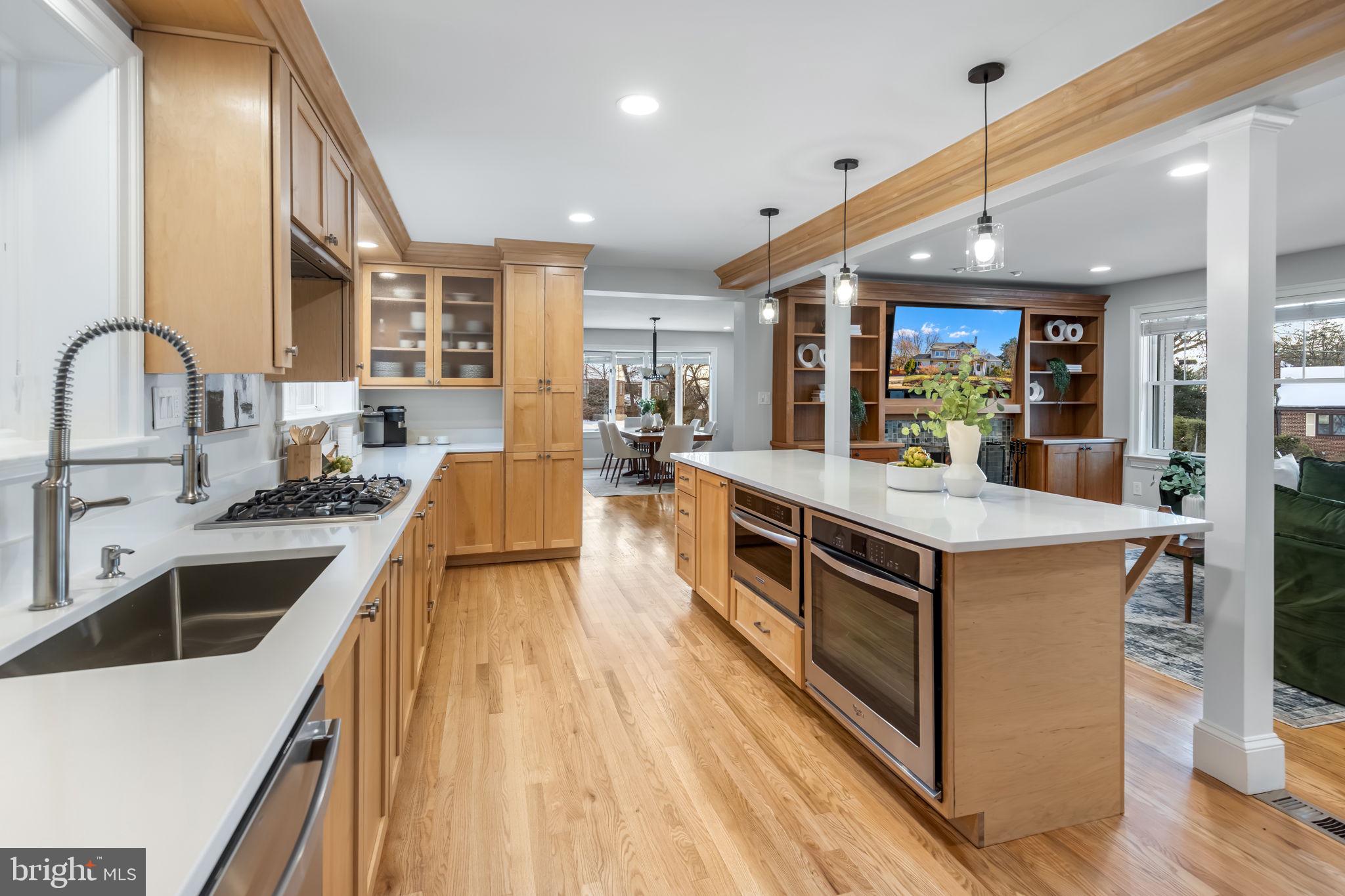 3101 N TORONTO STREET