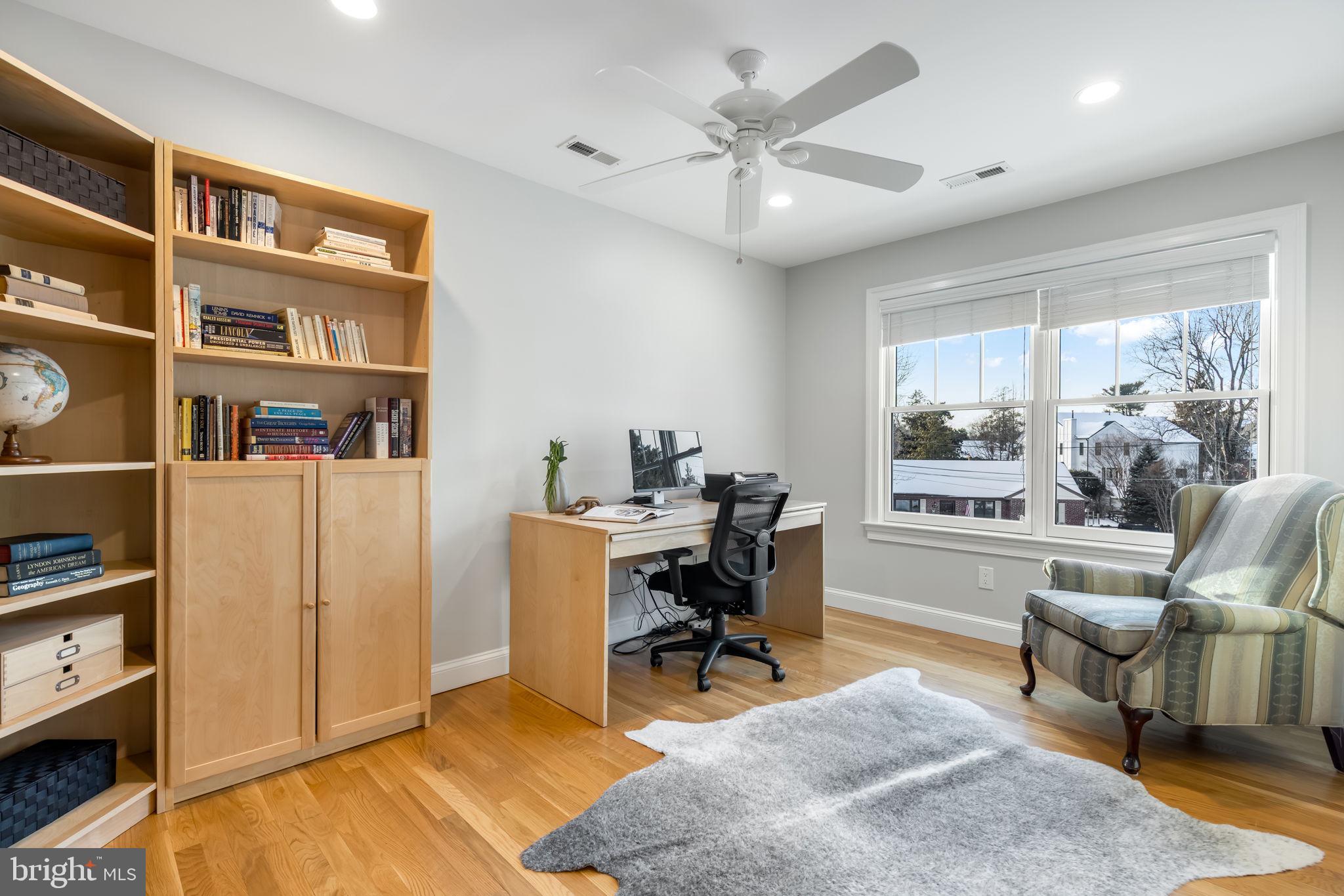 3101 N TORONTO STREET