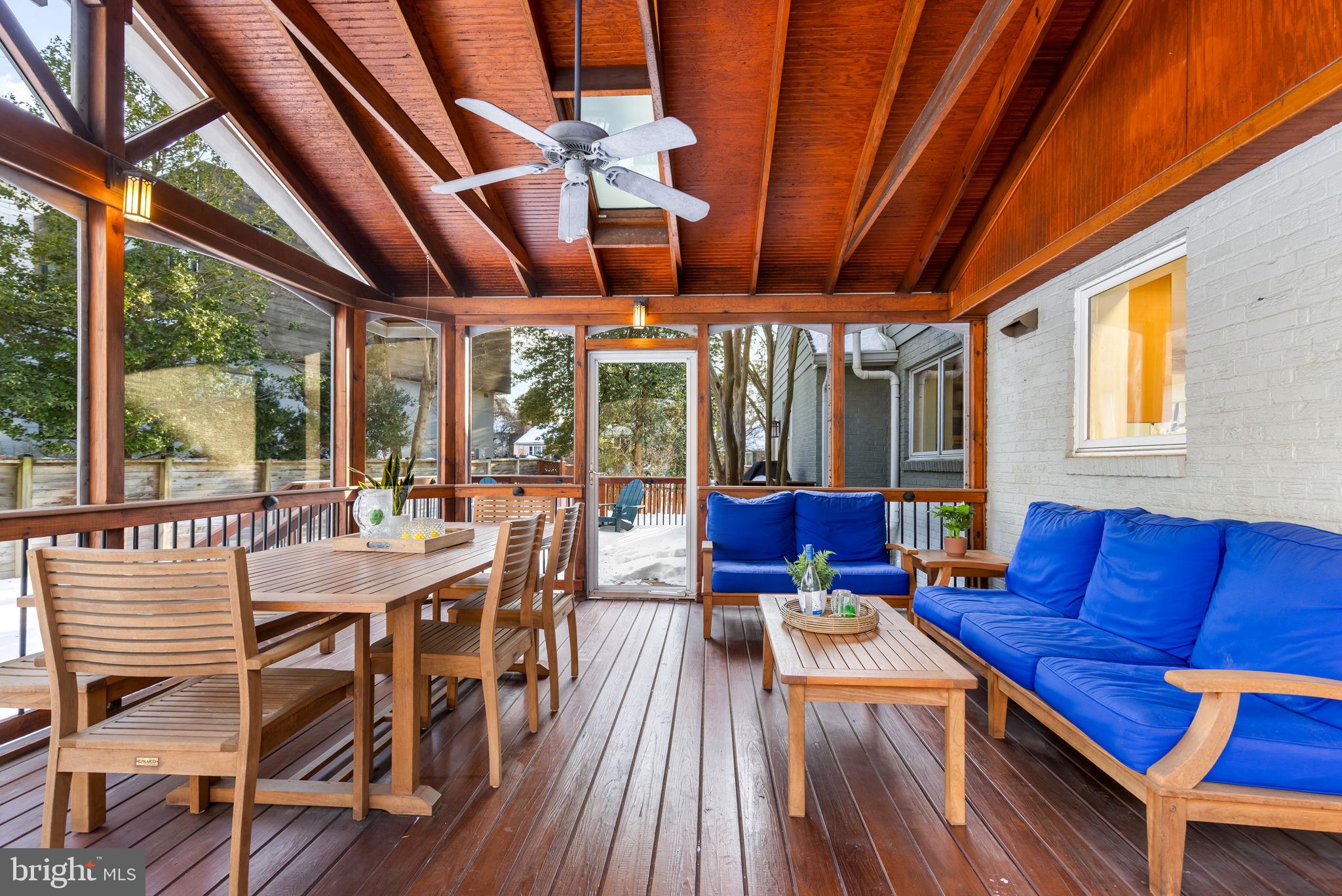 3101 N TORONTO STREET