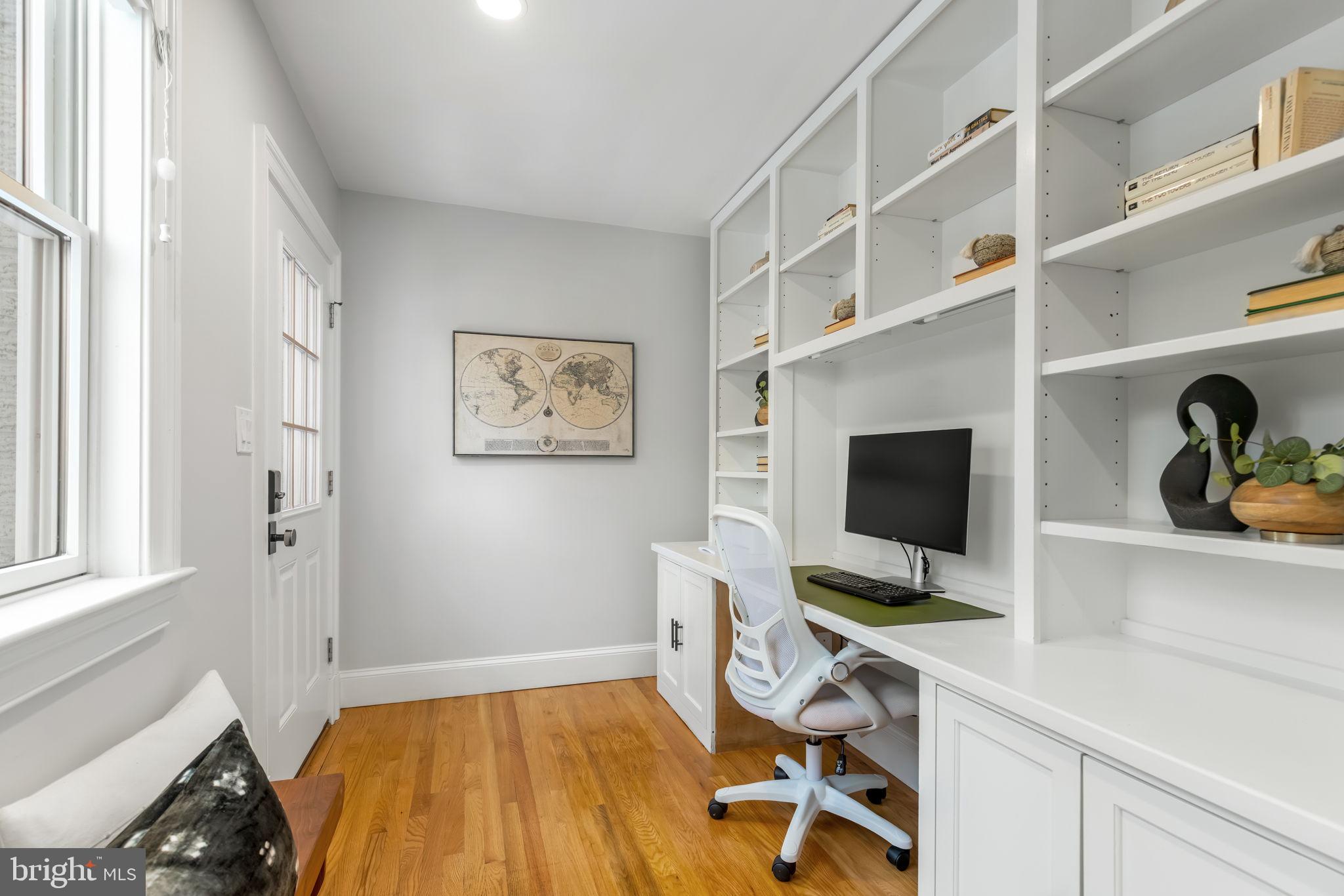 3101 N TORONTO STREET