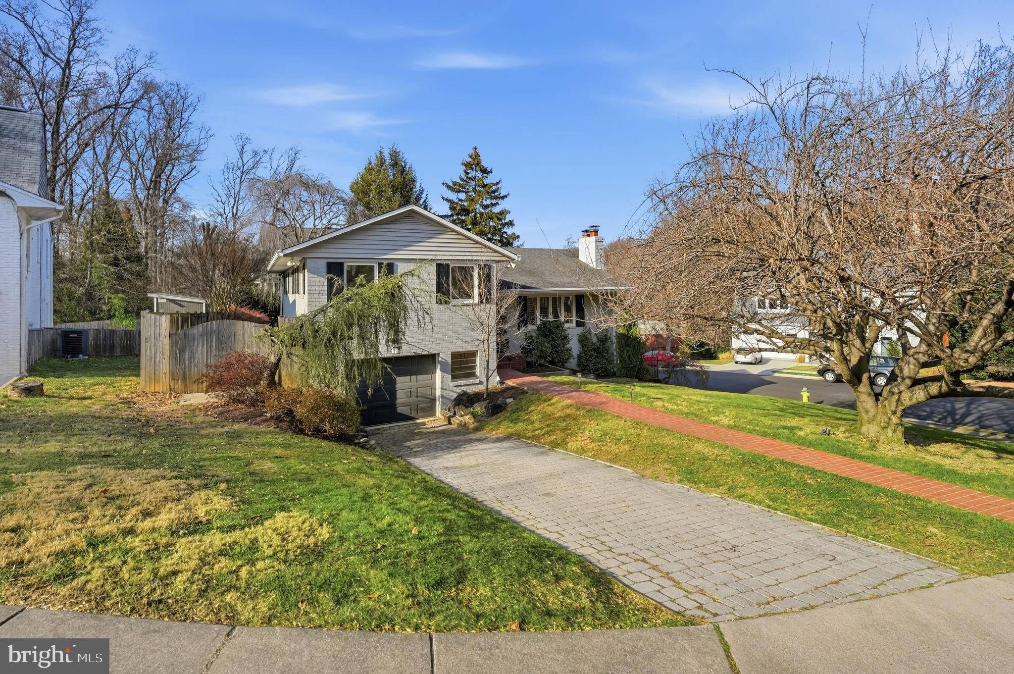 4324 37TH ROAD N