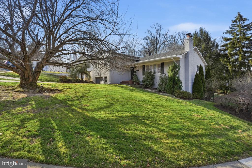 4324 37TH ROAD N