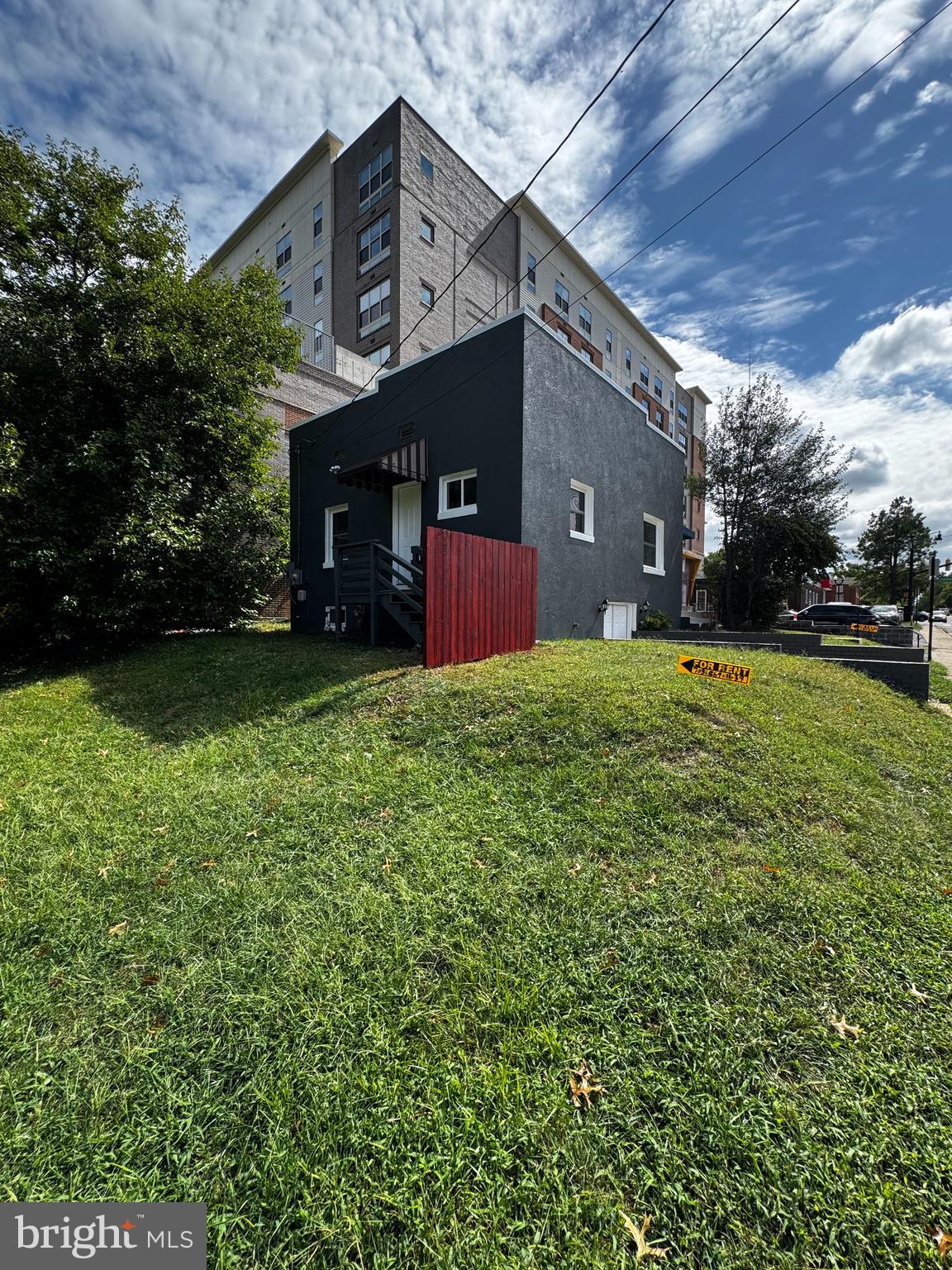 919 S MONROE STREET A