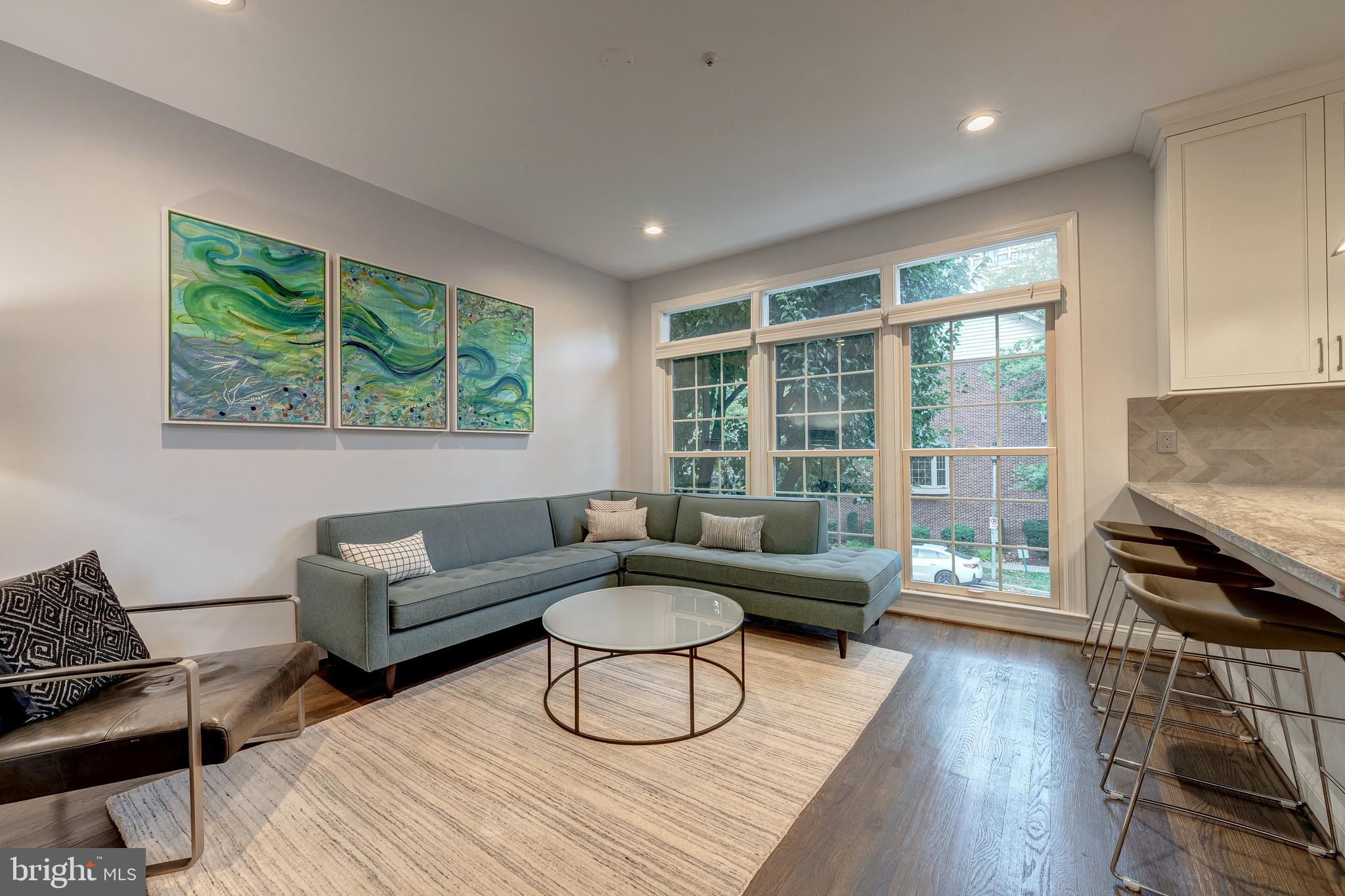 1500 N COLONIAL TERRACE