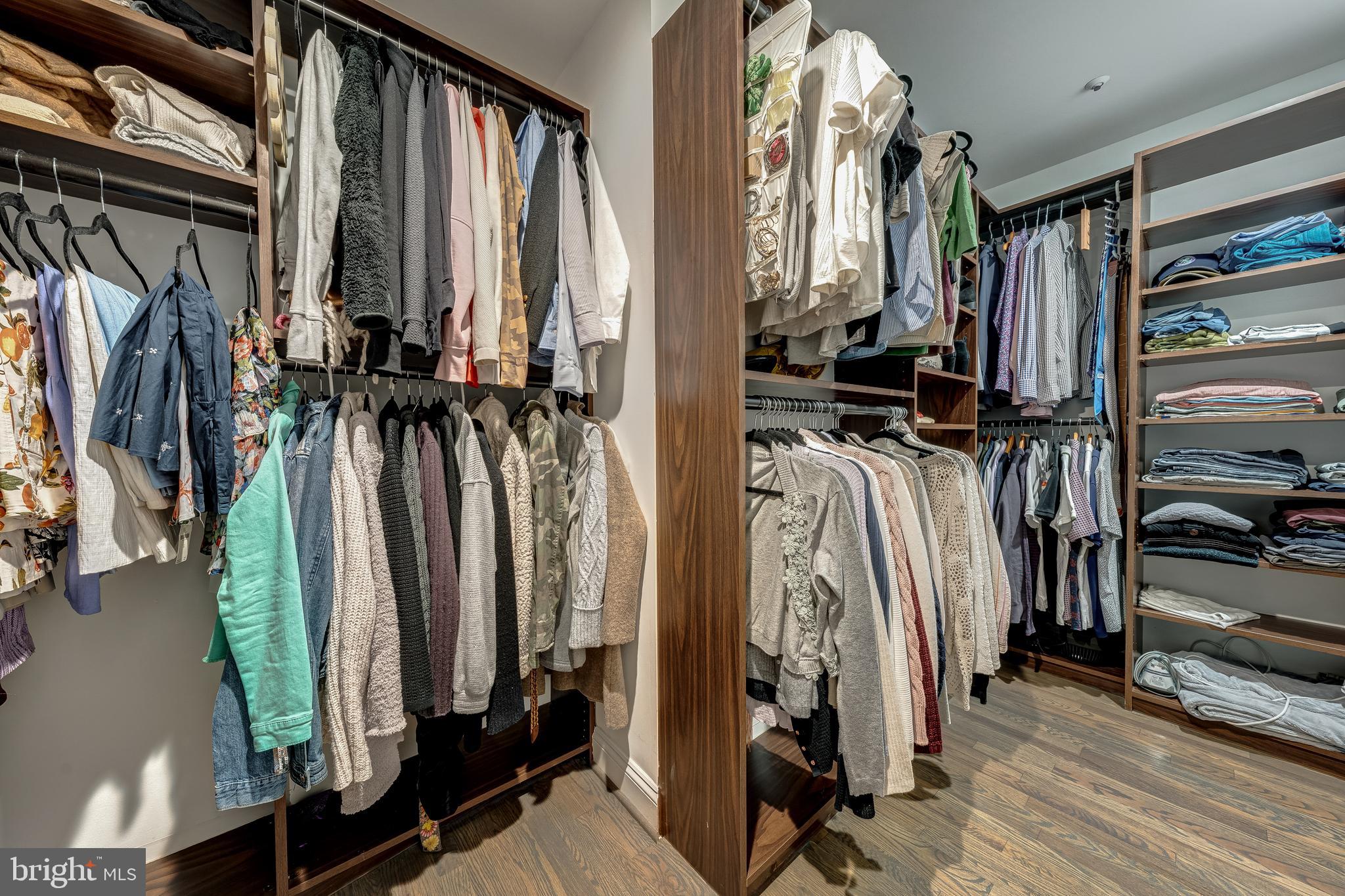 1500 N COLONIAL TERRACE