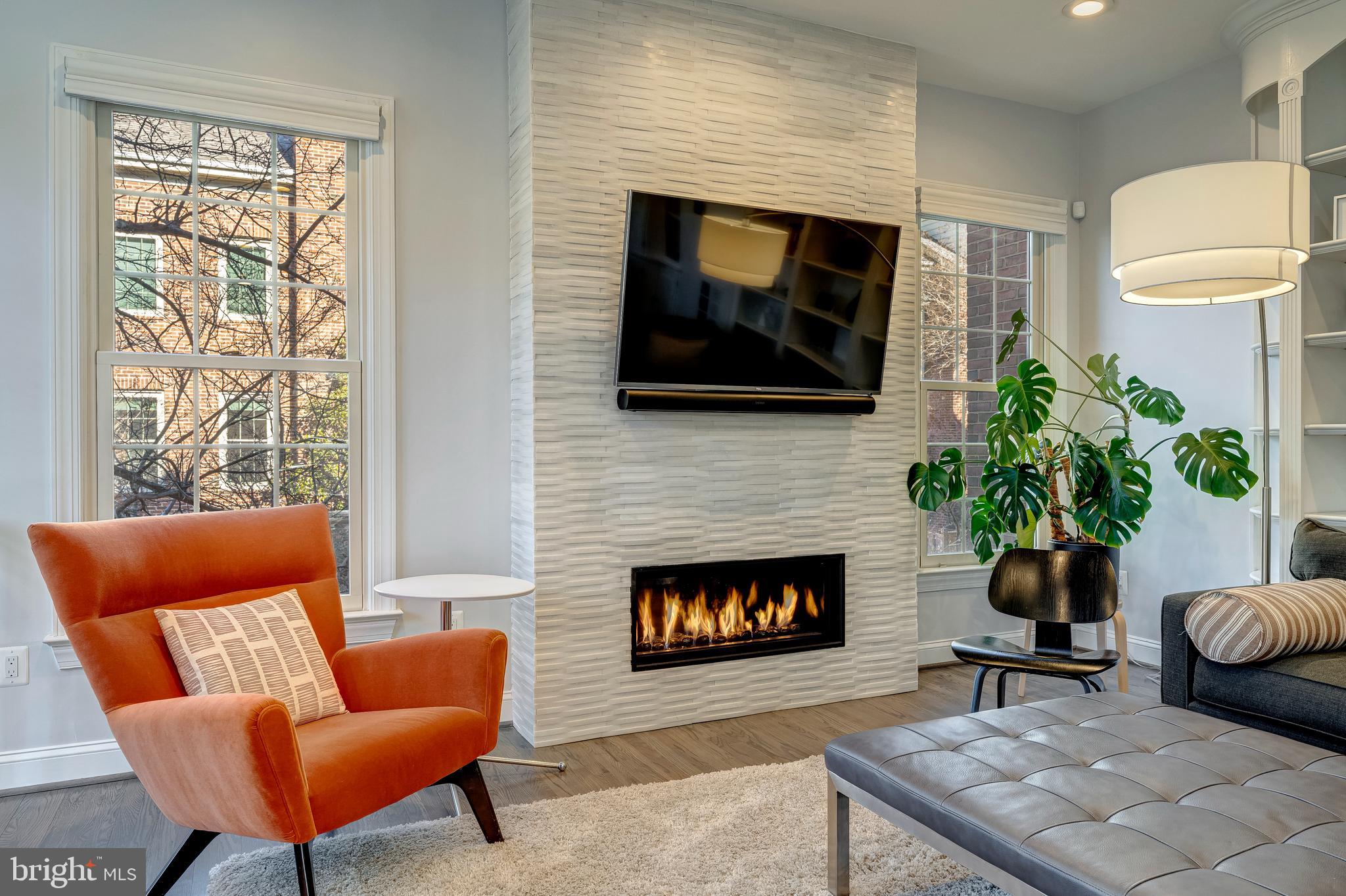 1500 N COLONIAL TERRACE