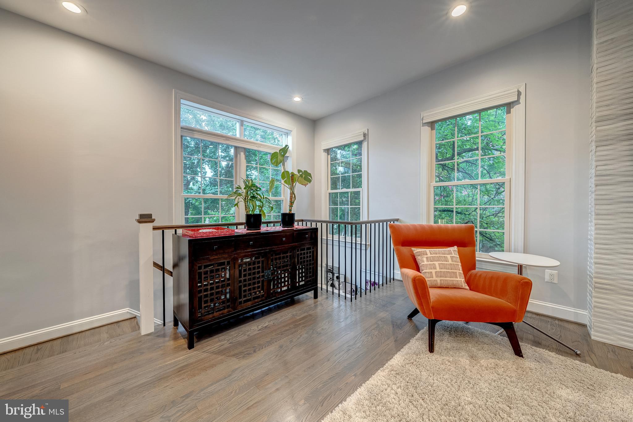 1500 N COLONIAL TERRACE