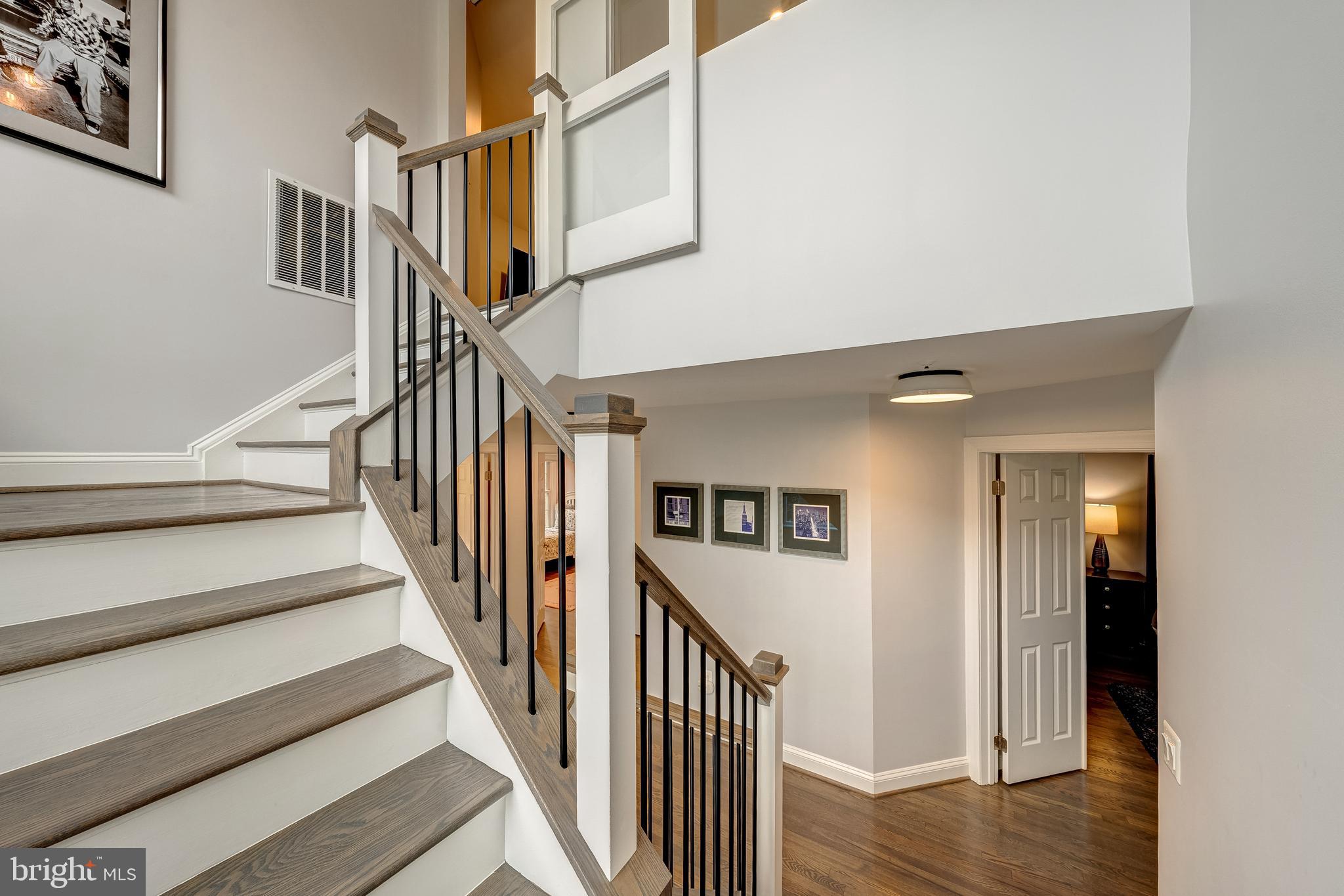 1500 N COLONIAL TERRACE