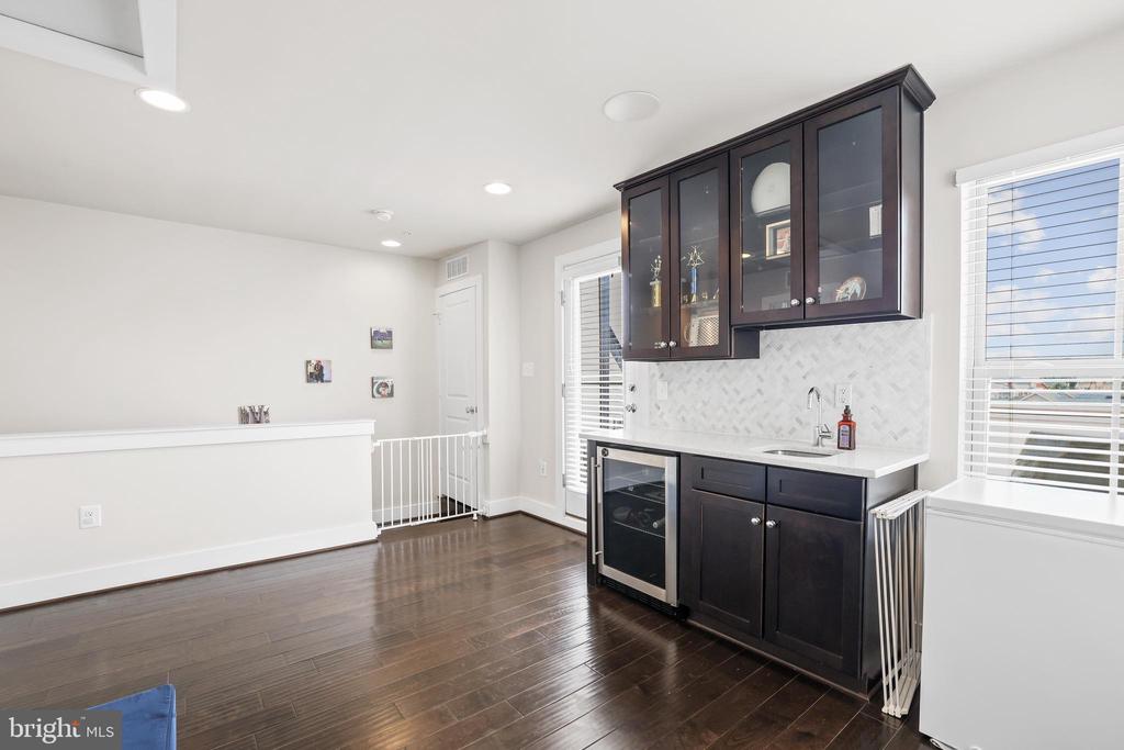 1737 13TH STREET S