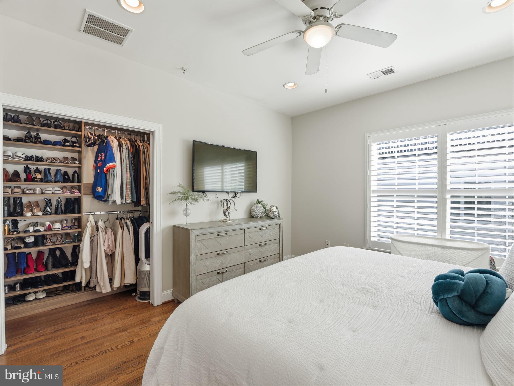 308 GEORGE MASON DRIVE N