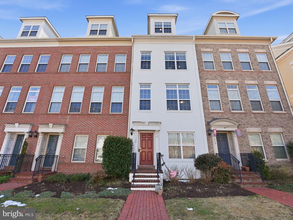 308 GEORGE MASON DRIVE N