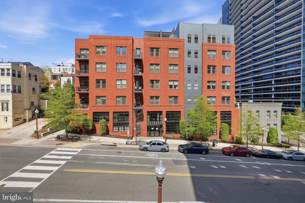 1411 KEY BOULEVARD 409