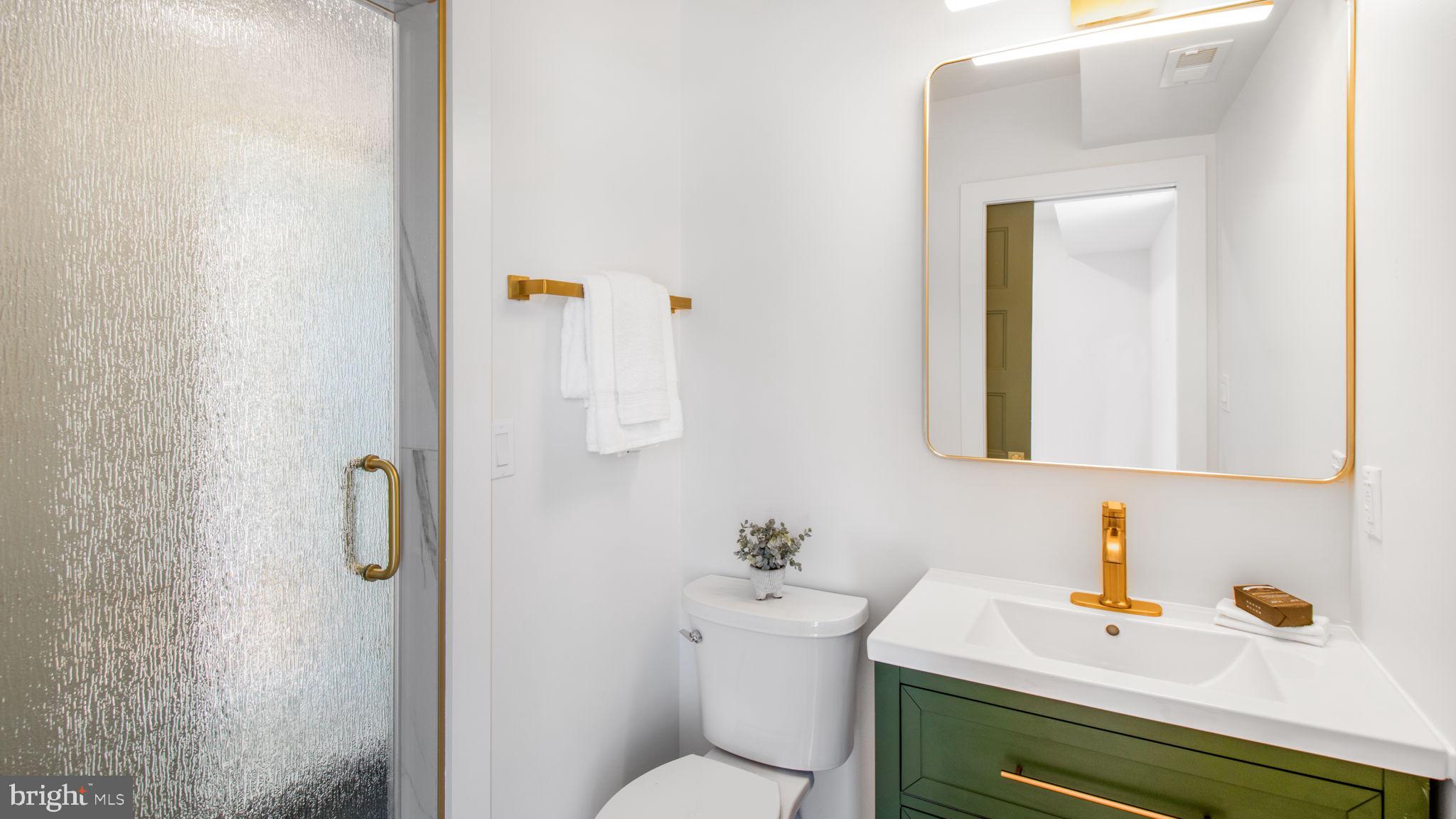 2025 N EMERSON STREET