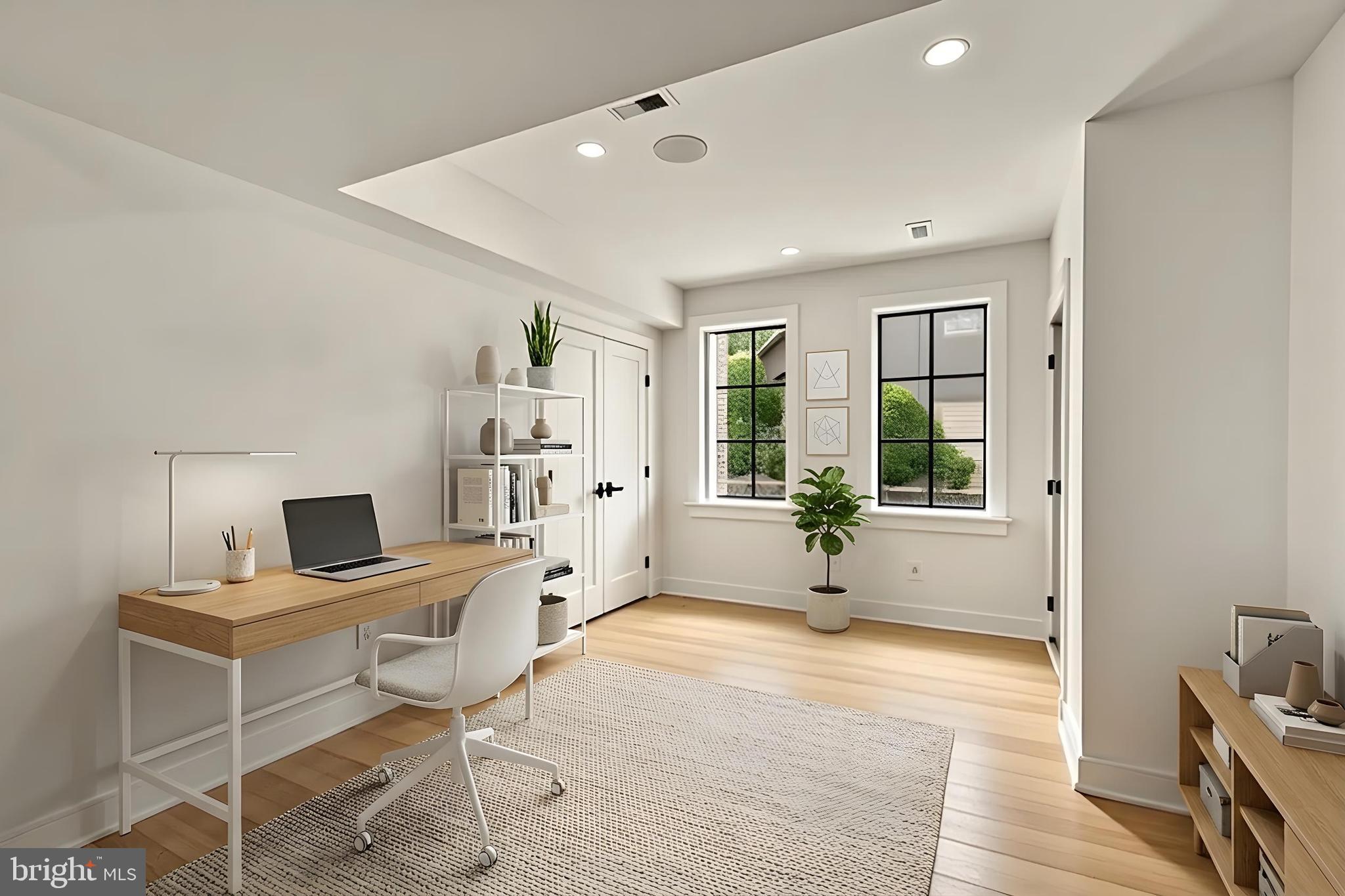 135 N EDGEWOOD STREET