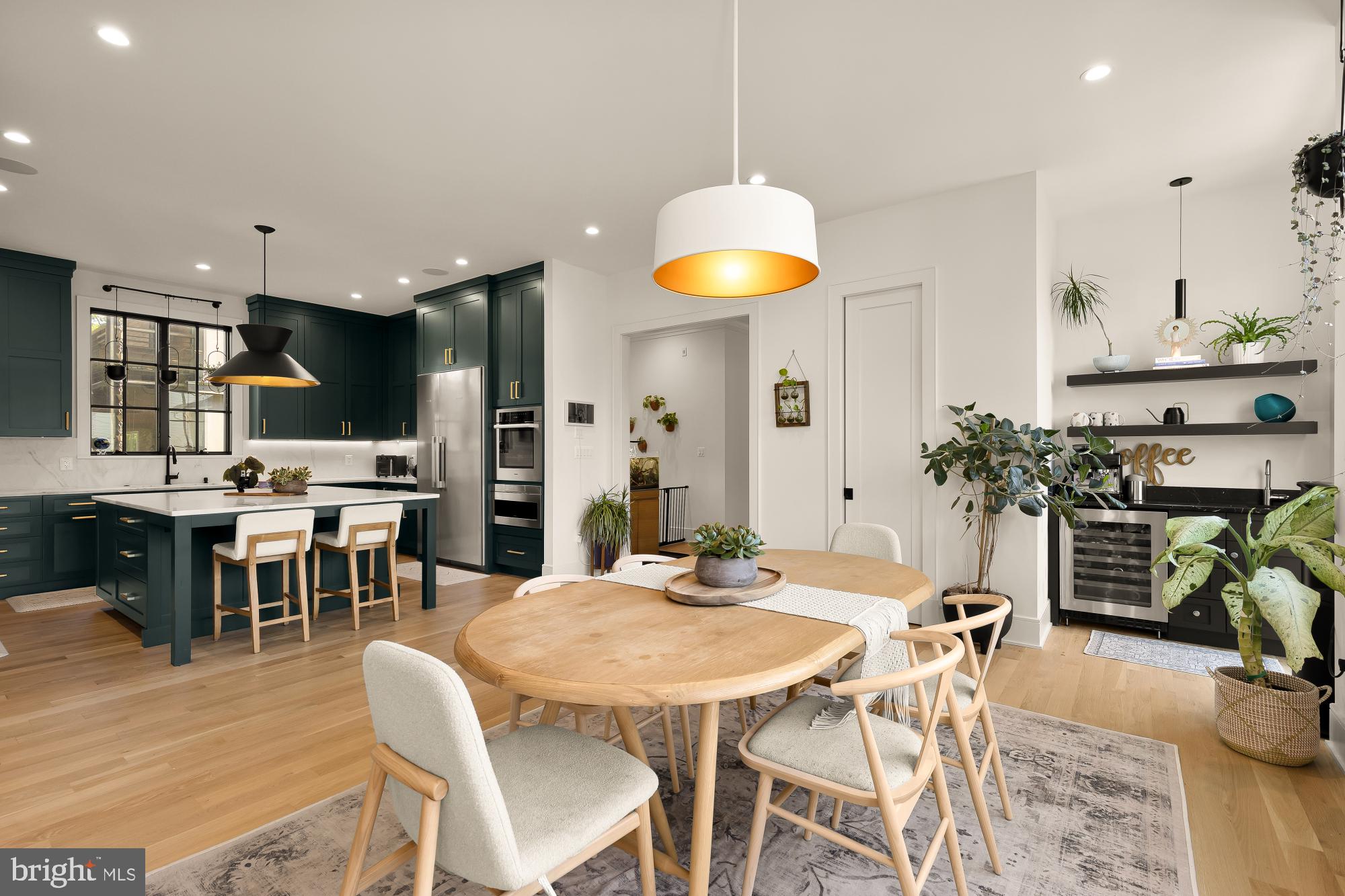 135 N EDGEWOOD STREET