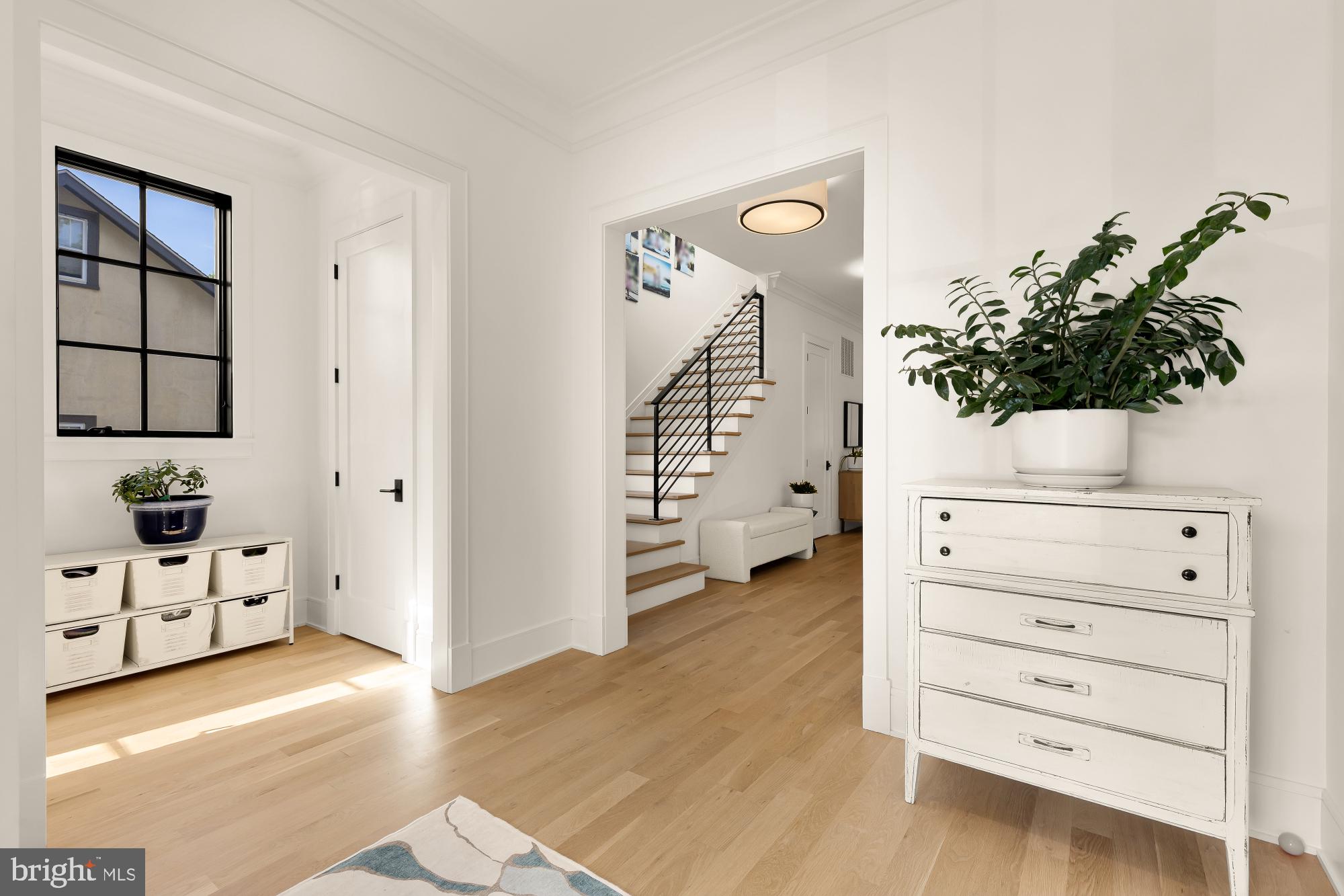 135 N EDGEWOOD STREET