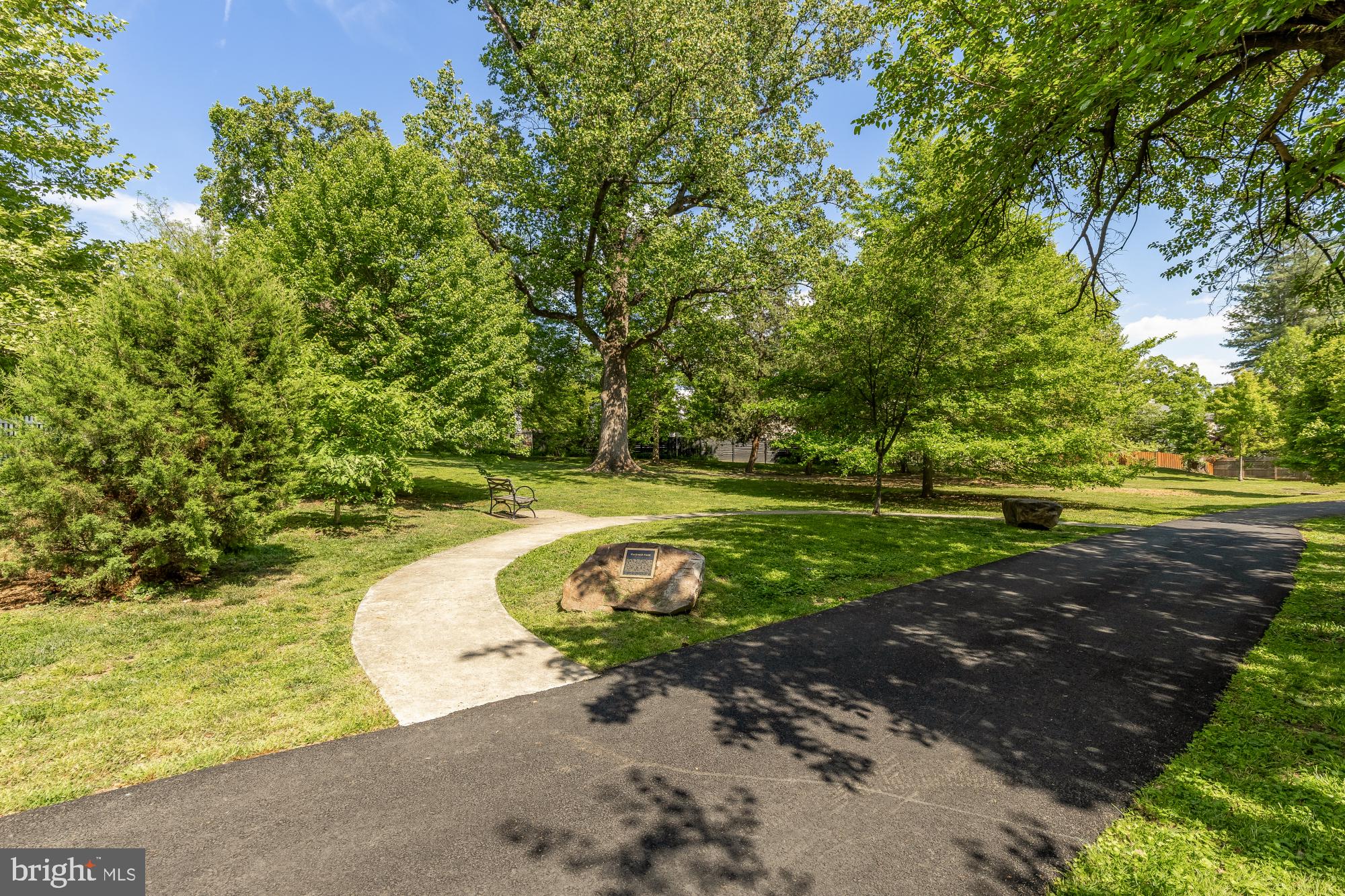 135 N EDGEWOOD STREET