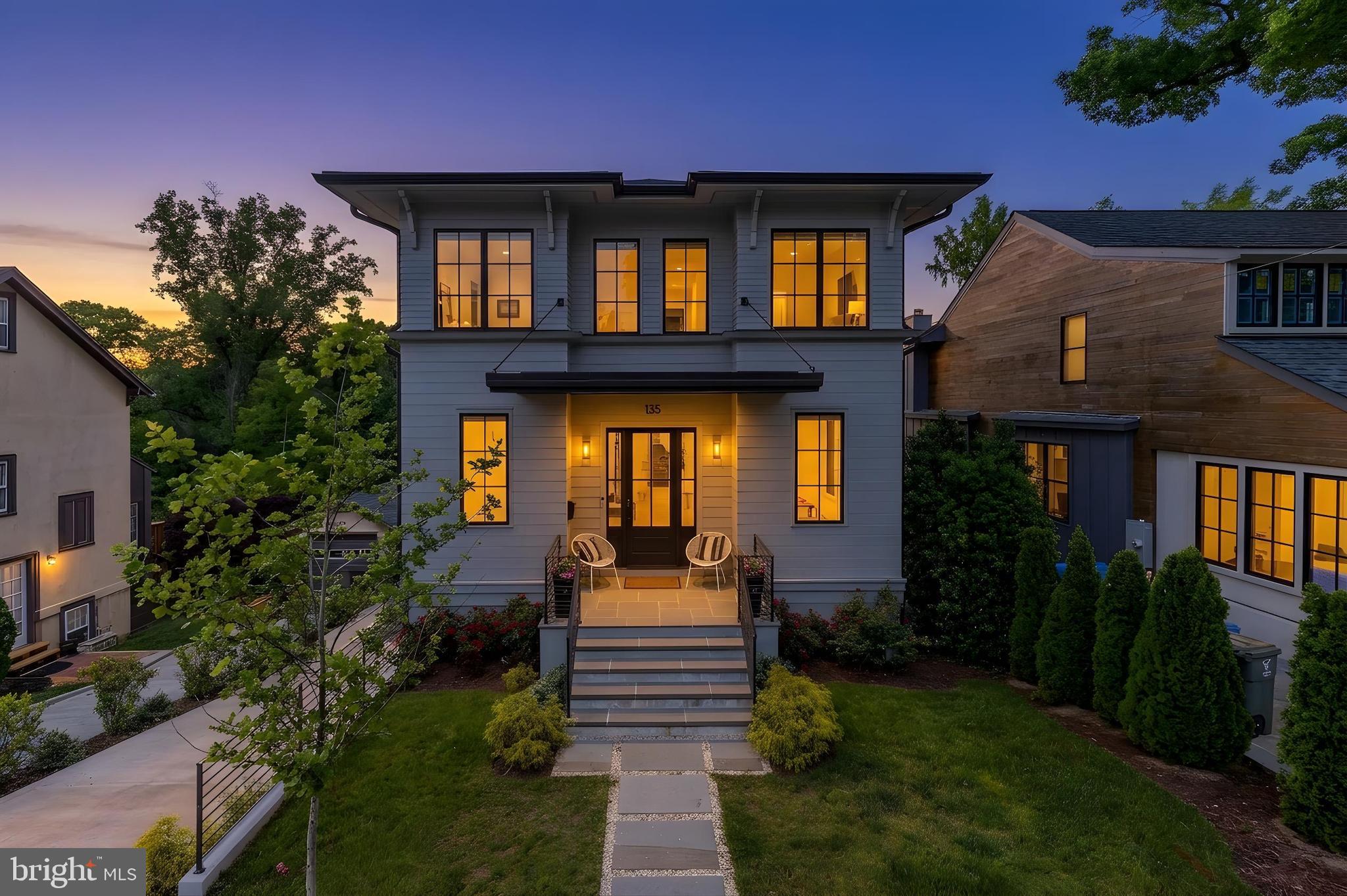 135 N EDGEWOOD STREET