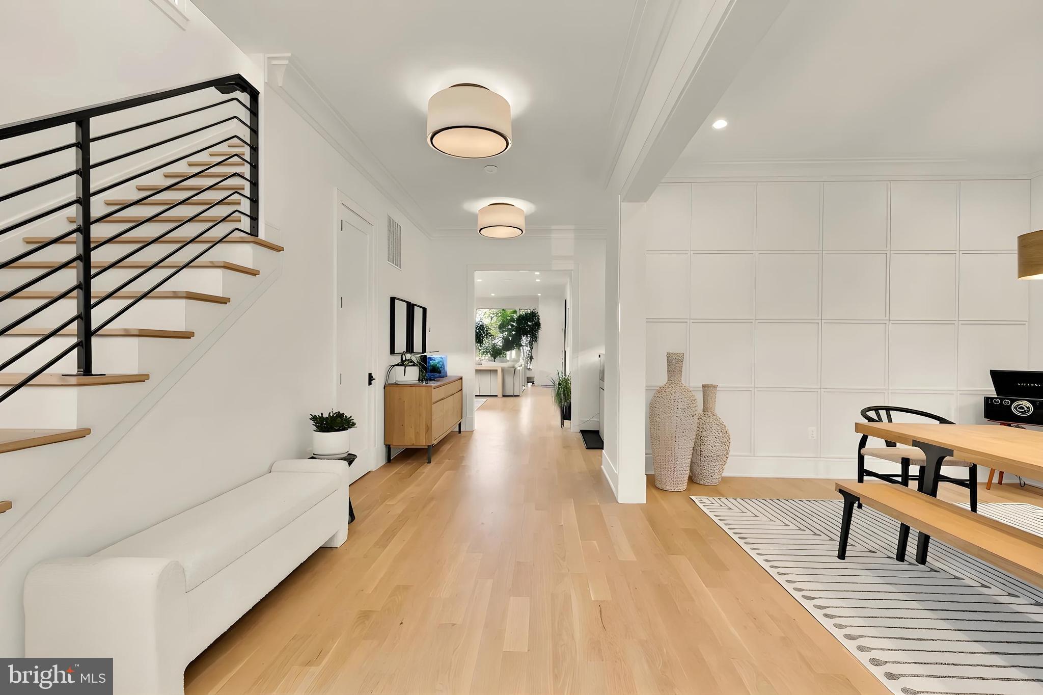 135 N EDGEWOOD STREET