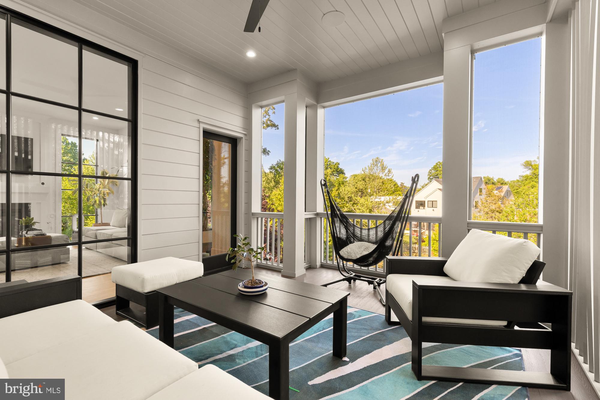 135 N EDGEWOOD STREET