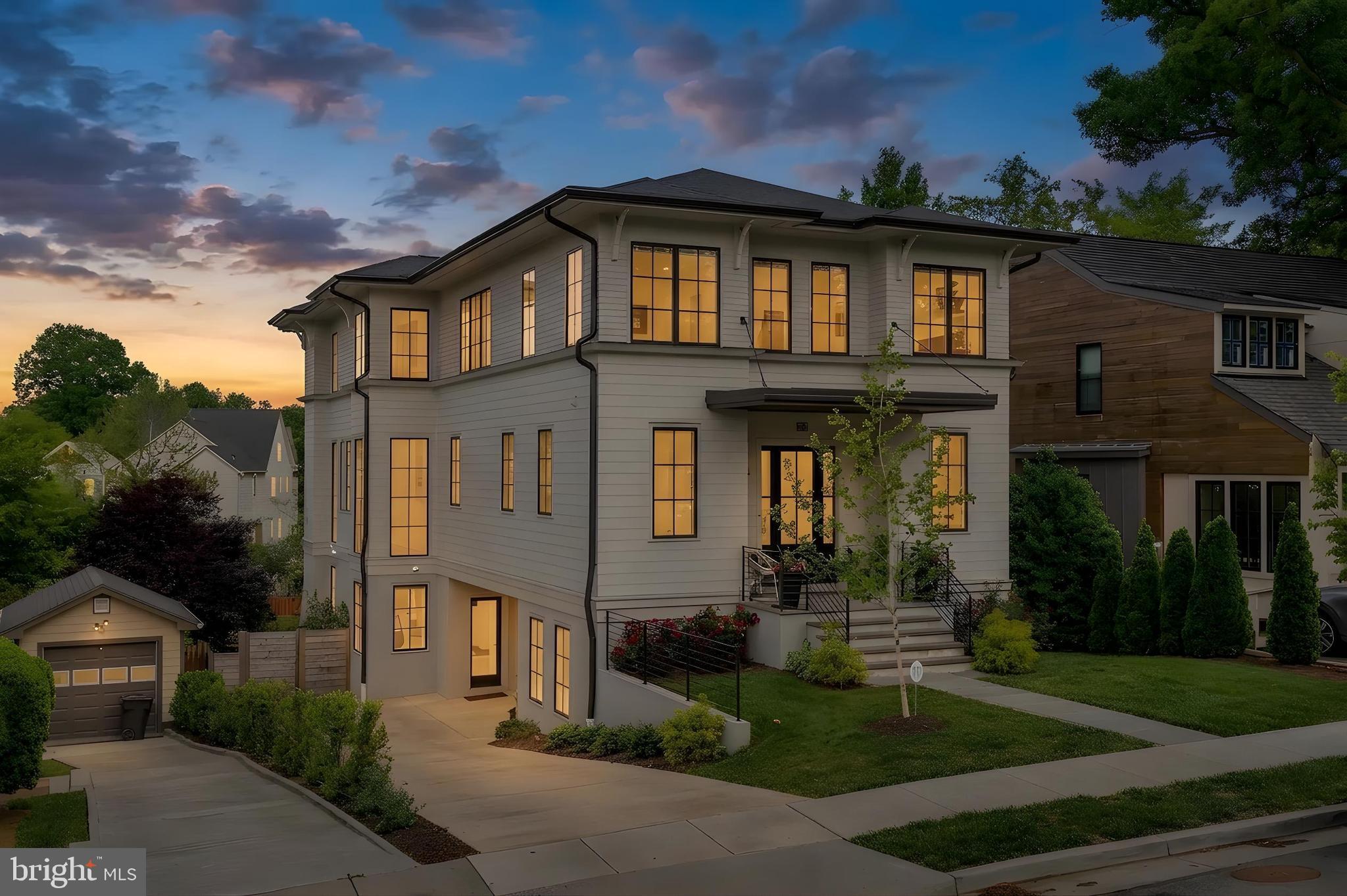 135 N EDGEWOOD STREET