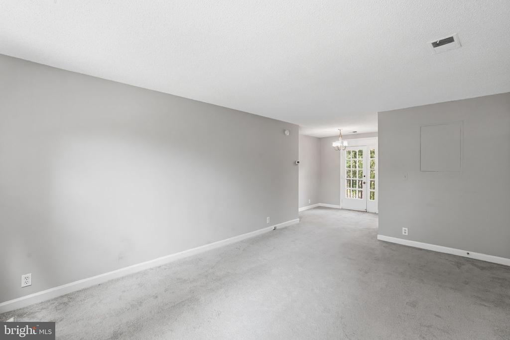 2983 S COLUMBUS STREET Unit: B1