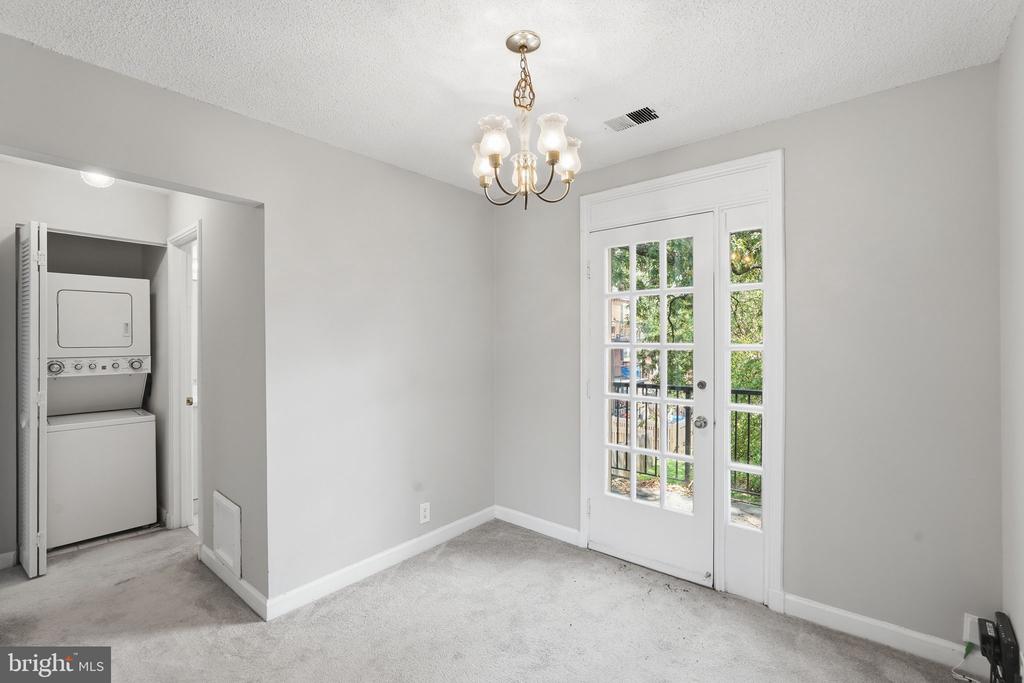 2983 S COLUMBUS STREET Unit: B1