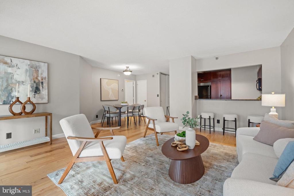 900 N STAFFORD STREET Unit: 1116