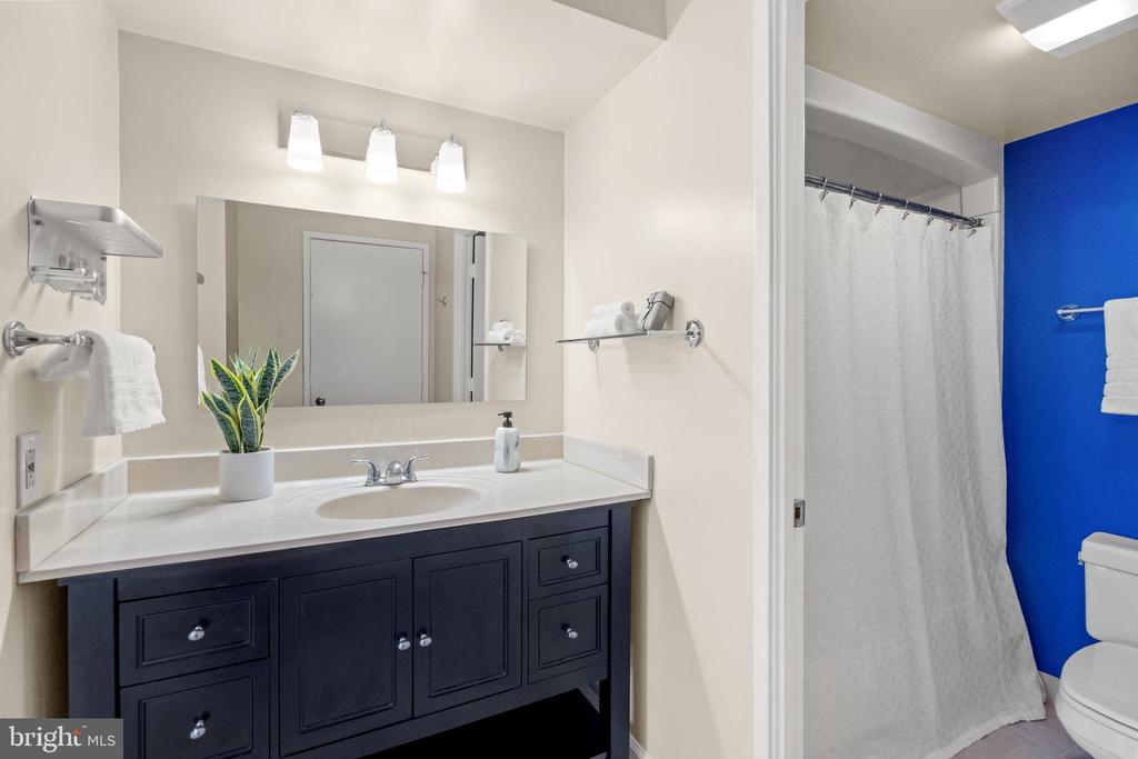 900 N STAFFORD STREET Unit: 1116