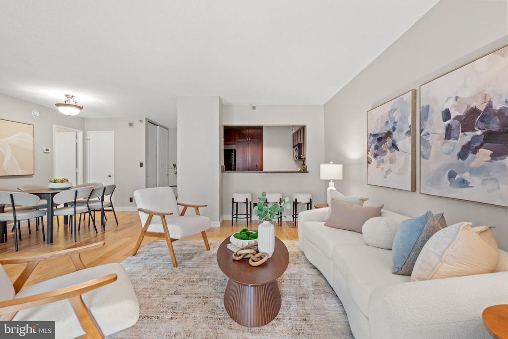 900 N STAFFORD STREET Unit: 1116
