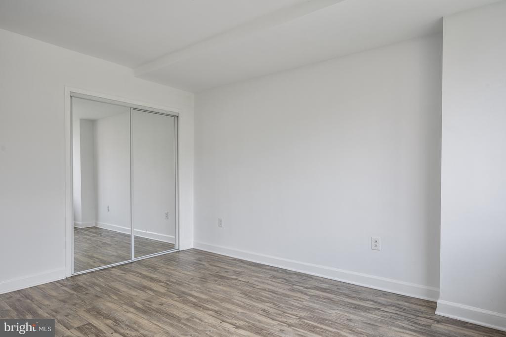 1111 ARLINGTON BOULEVARD Unit: 707