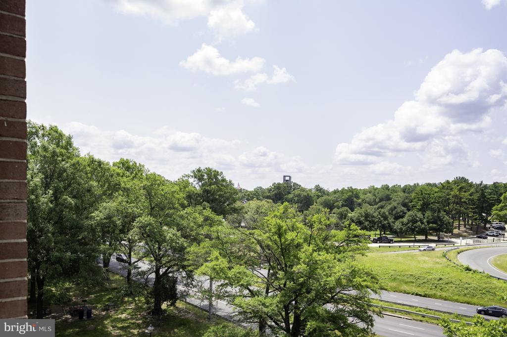 1111 ARLINGTON BOULEVARD Unit: 707