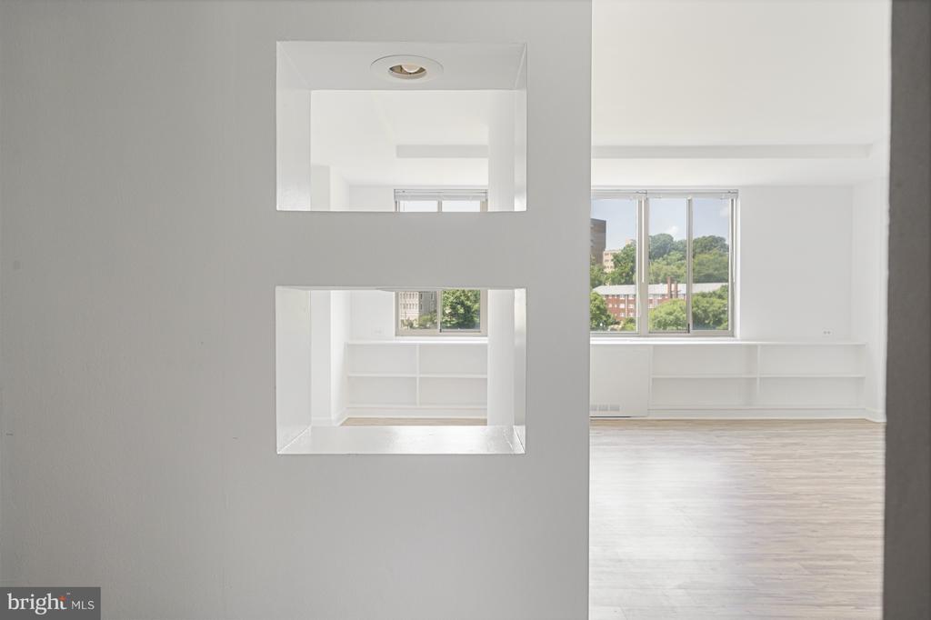 1111 ARLINGTON BOULEVARD Unit: 707