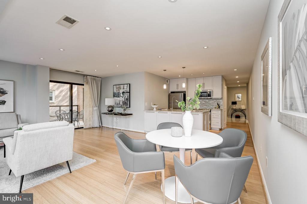 1029 N STUART STREET Unit: 307