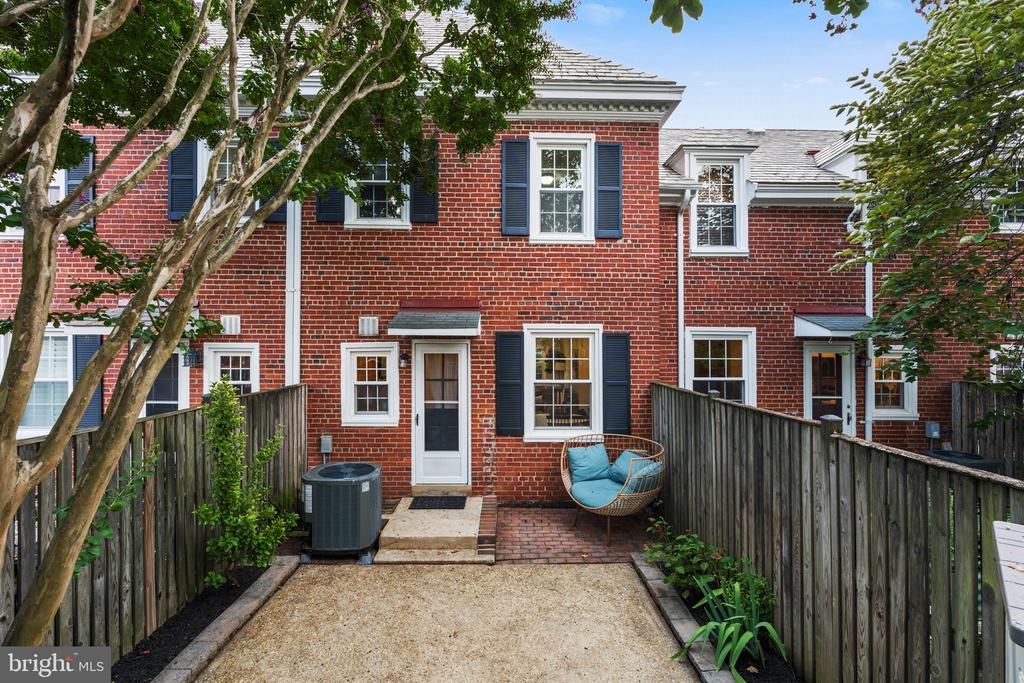 3509 S STAFFORD STREET Unit: A