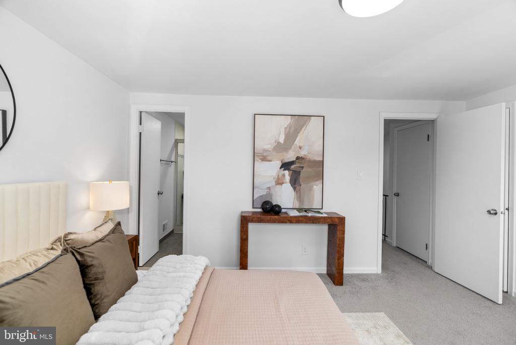 2117 N MONROE STREET N Unit: D