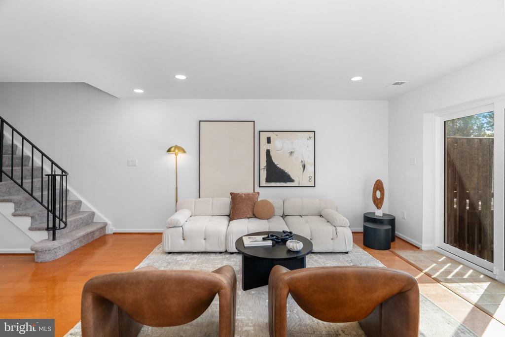 2117 N MONROE STREET N Unit: D
