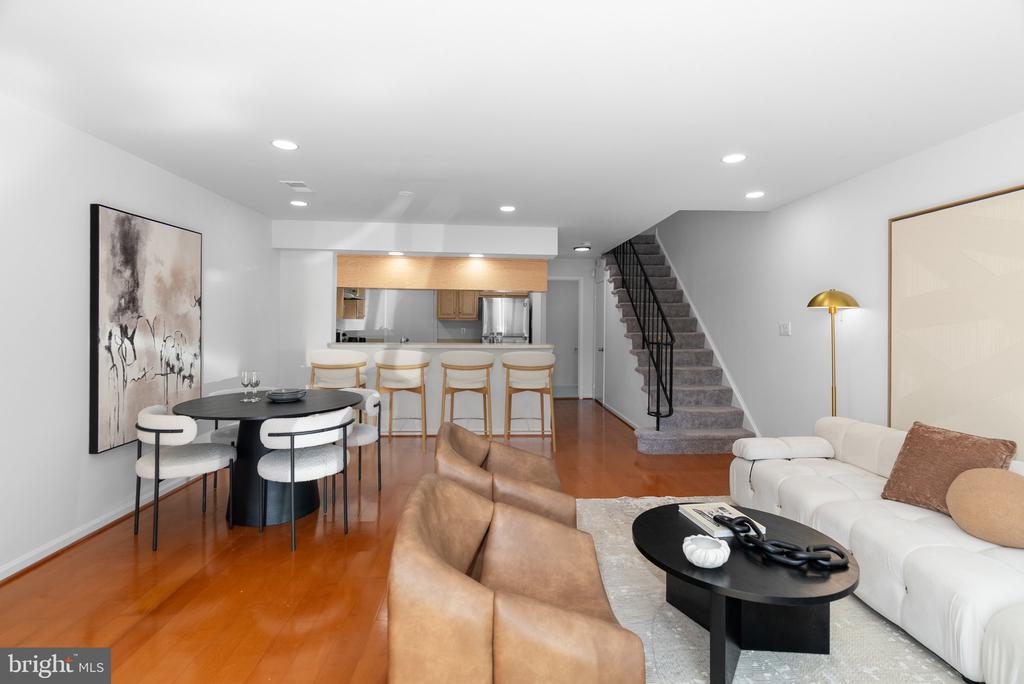 2117 N MONROE STREET N Unit: D