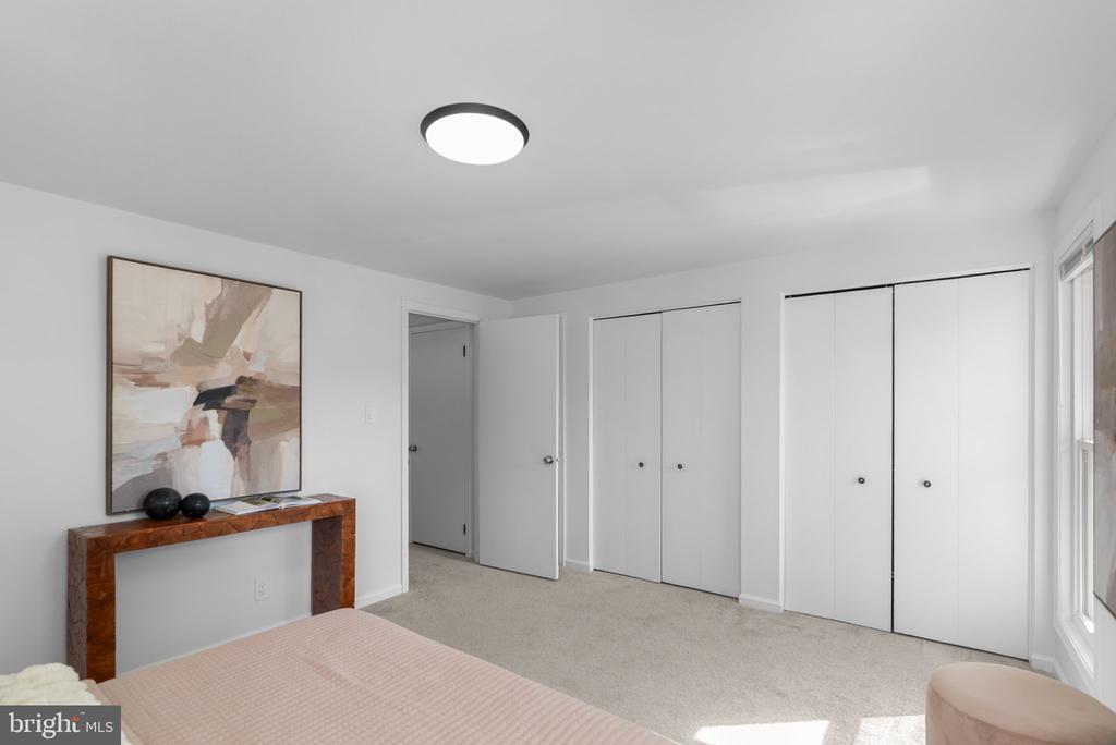 2117 N MONROE STREET N Unit: D