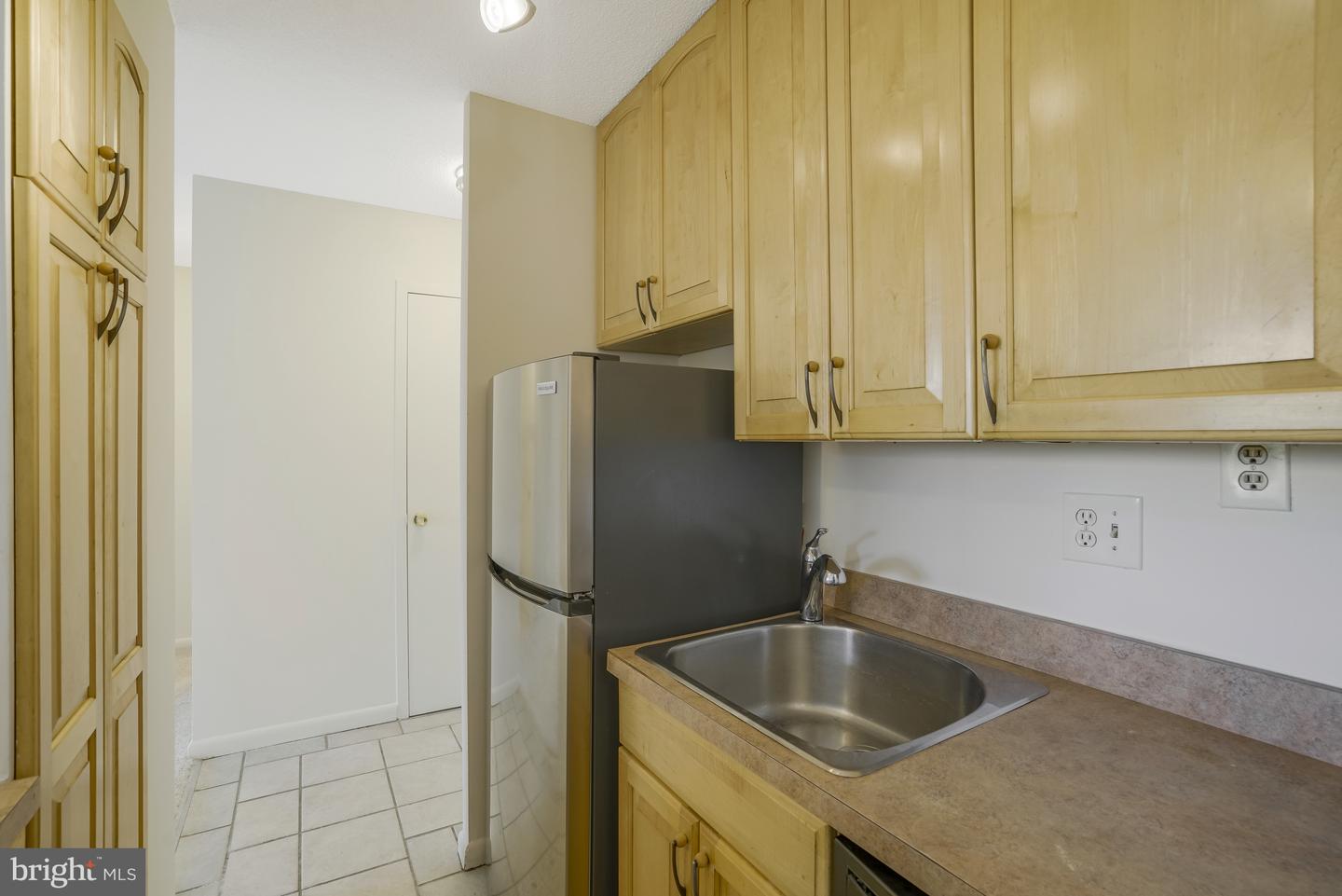 2500 N van Dorn St #319