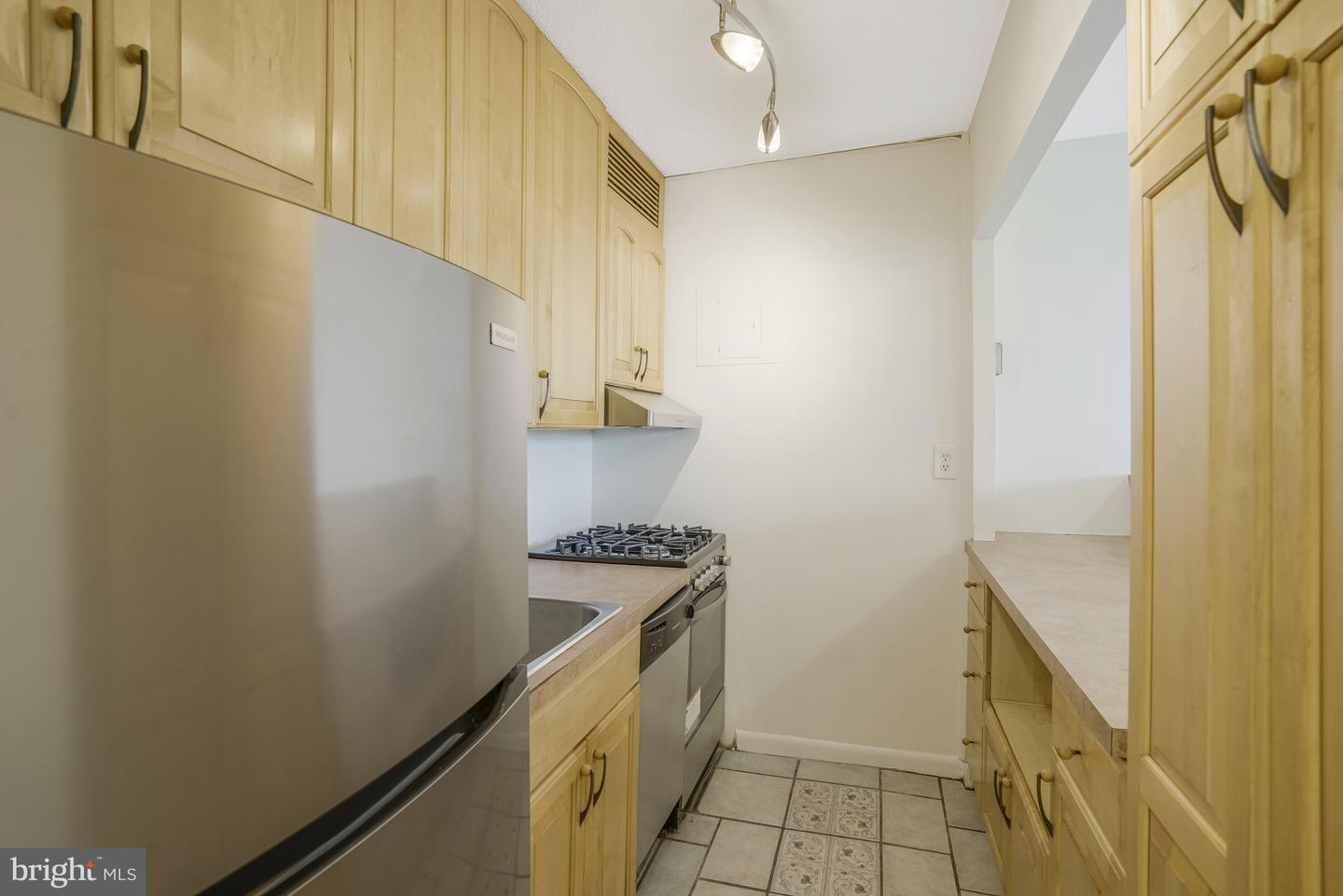 2500 N van Dorn St #319