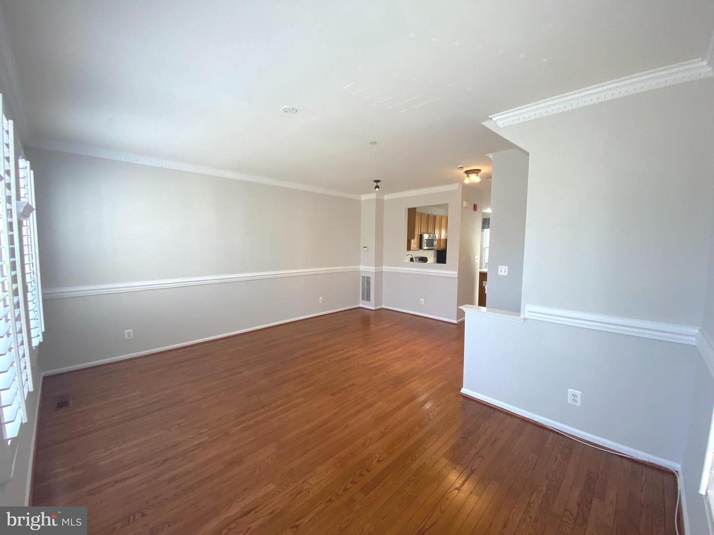 5142 Donovan Dr